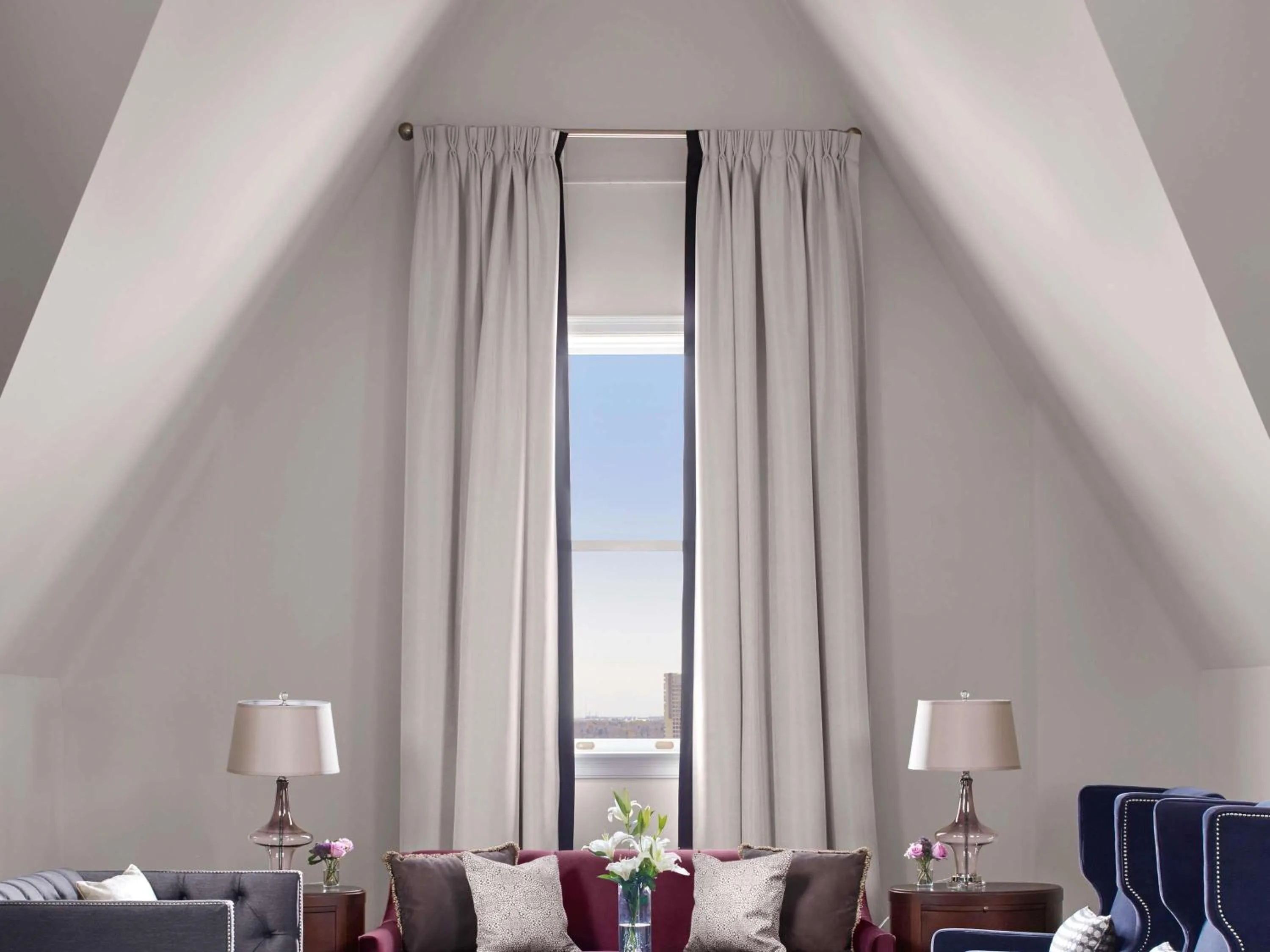 Bedroom in Fairmont Hotel Macdonald