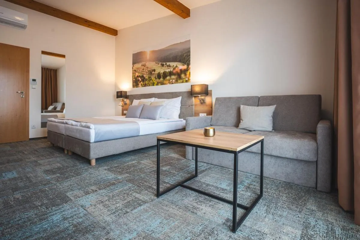 Bed in Hotel Kaskáda