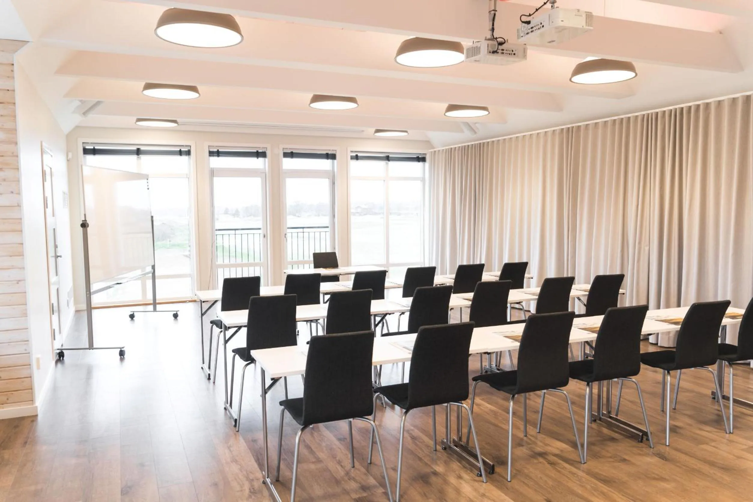 Meeting/conference room in Halmstad Golfarena Hotell & Lägenheter