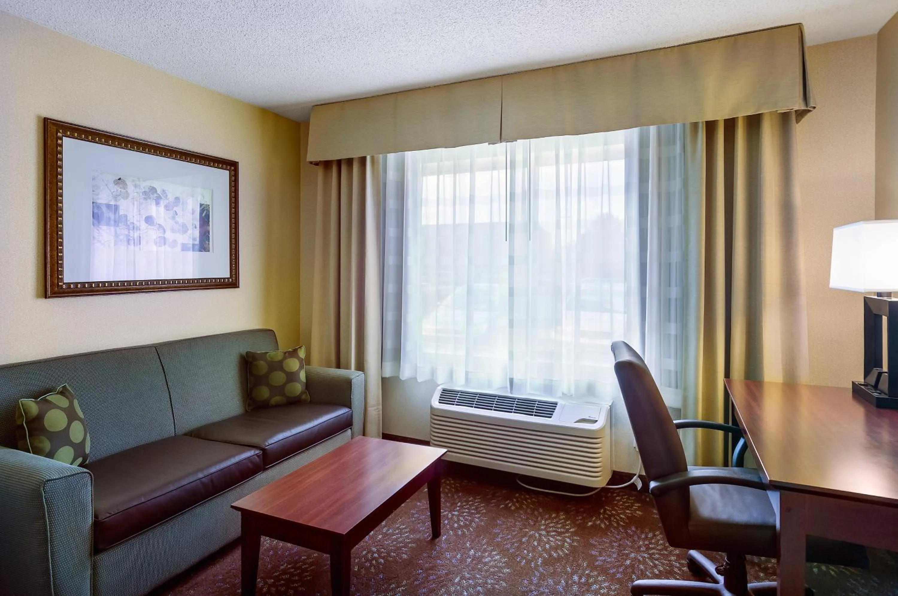 Photo of the whole room in Holiday Inn Express & Suites Sandy - South Salt Lake City by IHG