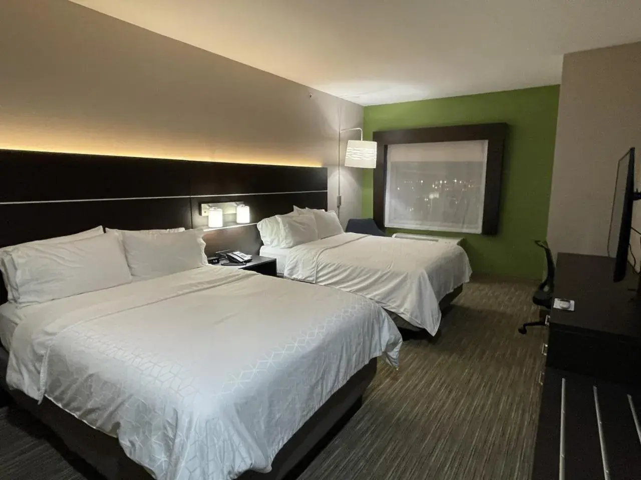 Standard Queen Room with Two Queen Beds in Holiday Inn Express Hotel and Suites Ada by IHG Standard Queen Room with Two Queen Beds in Holiday Inn Express Hotel and Suites Ada by IHG