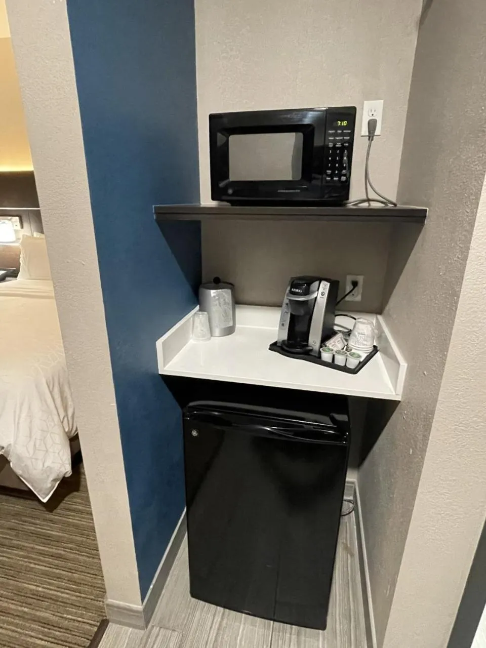 Bed in Holiday Inn Express Hotel and Suites Ada by IHG