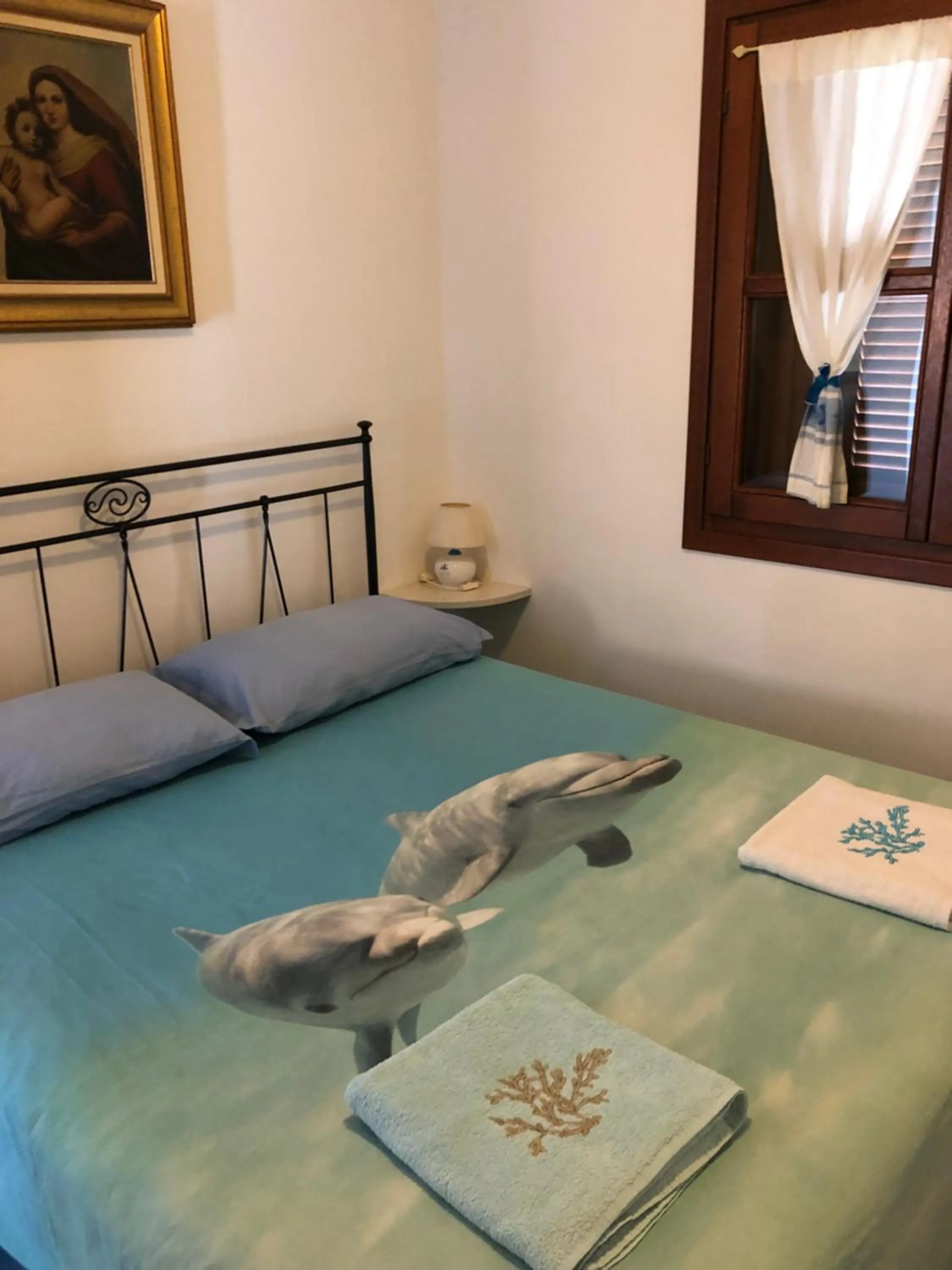 Bed in Tiffany Palau