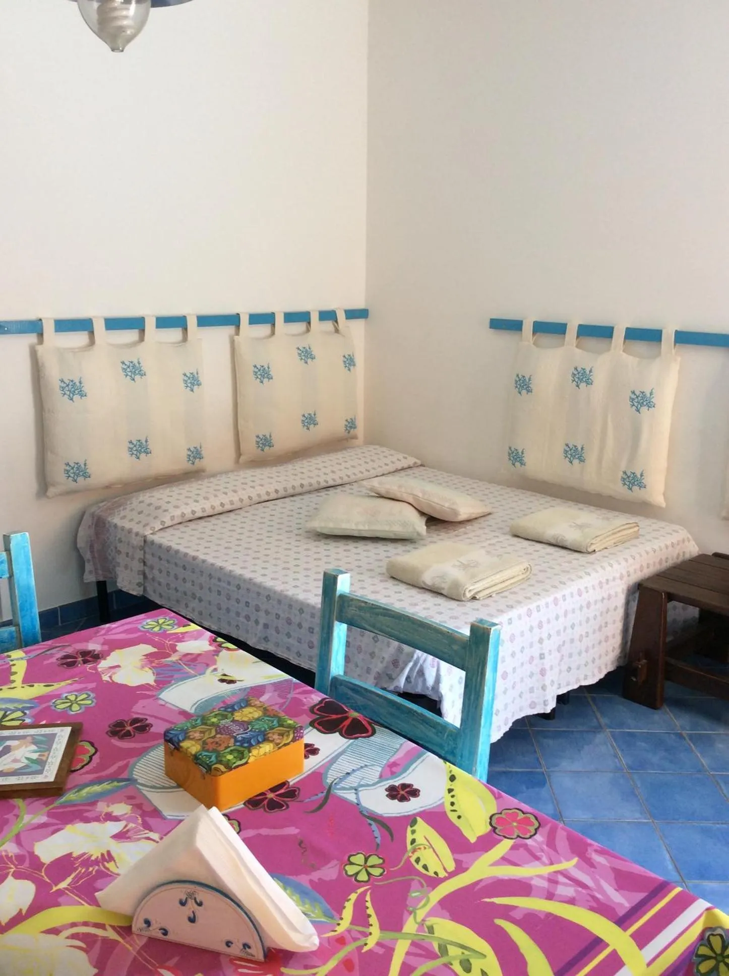 Bed in Tiffany Palau