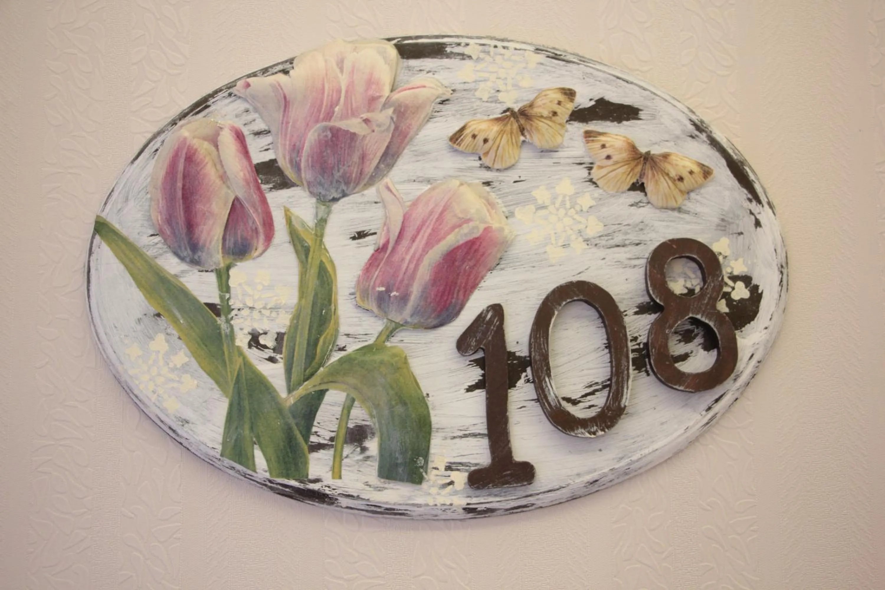 Decorative detail in Focamor Otel