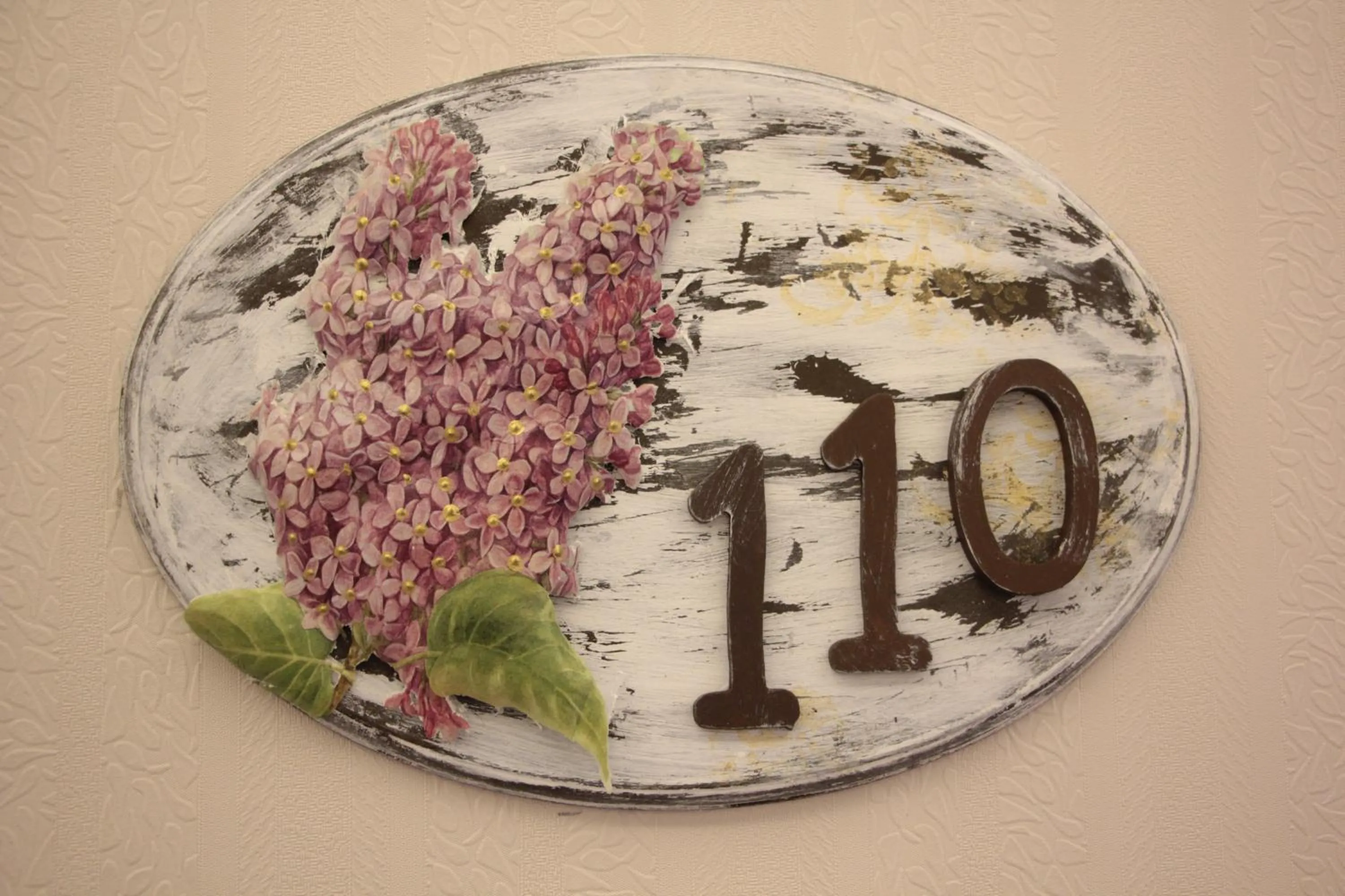 Decorative detail in Focamor Otel