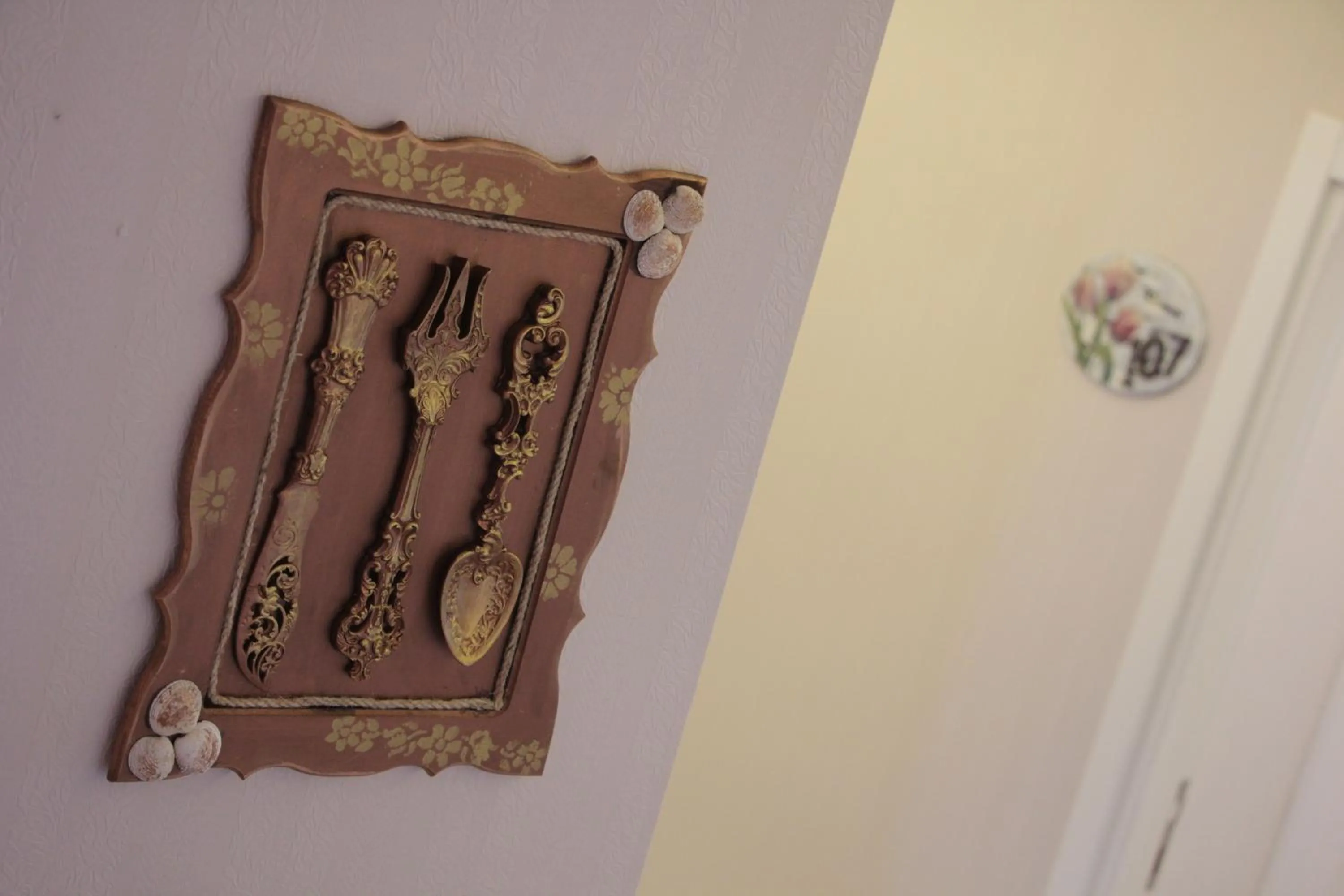 Decorative detail in Focamor Otel