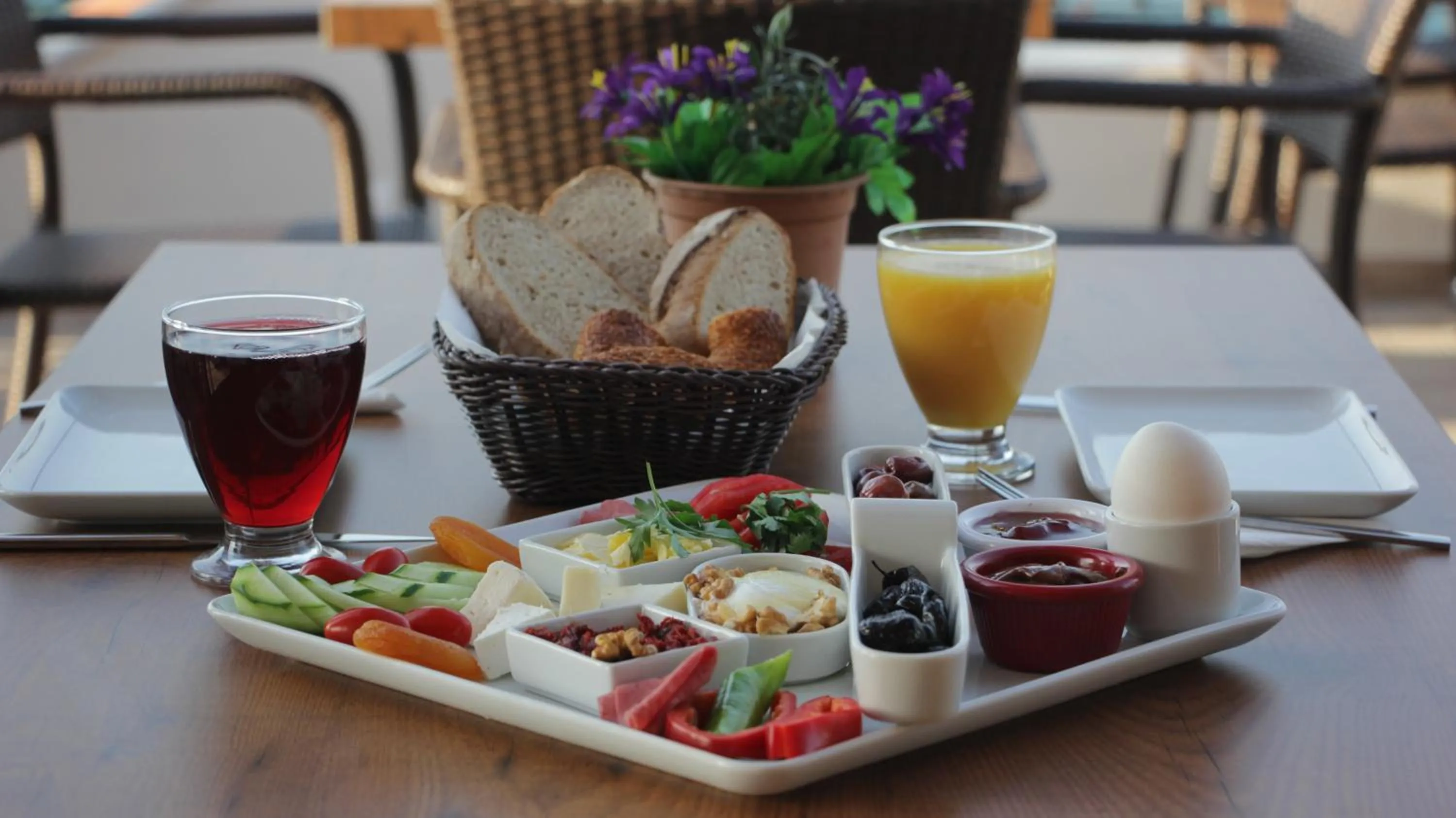 Breakfast in Focamor Otel