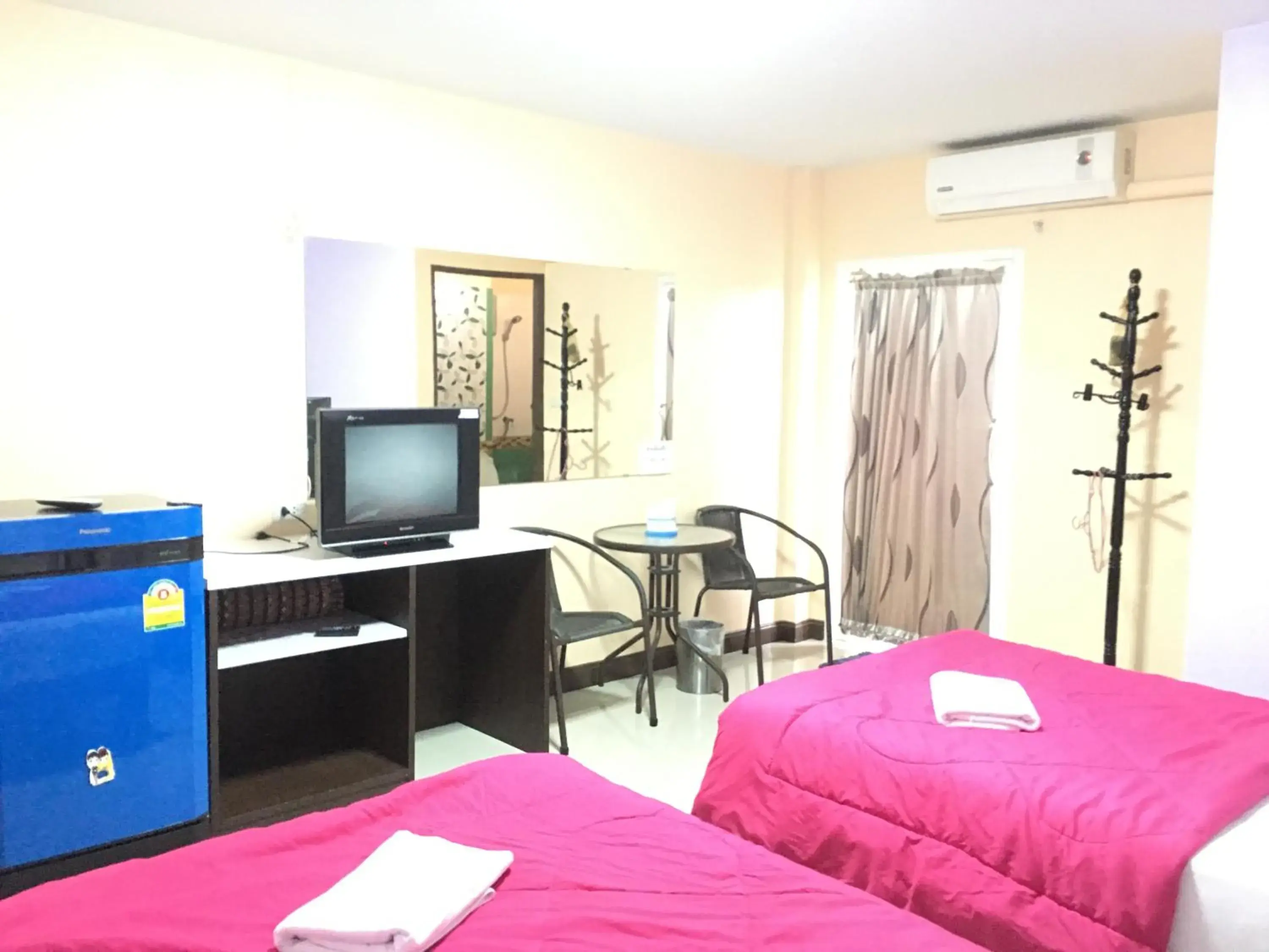 TV and multimedia, Bed in The Star Villa Resort TV and multimedia, Bed in The Star Villa Resort