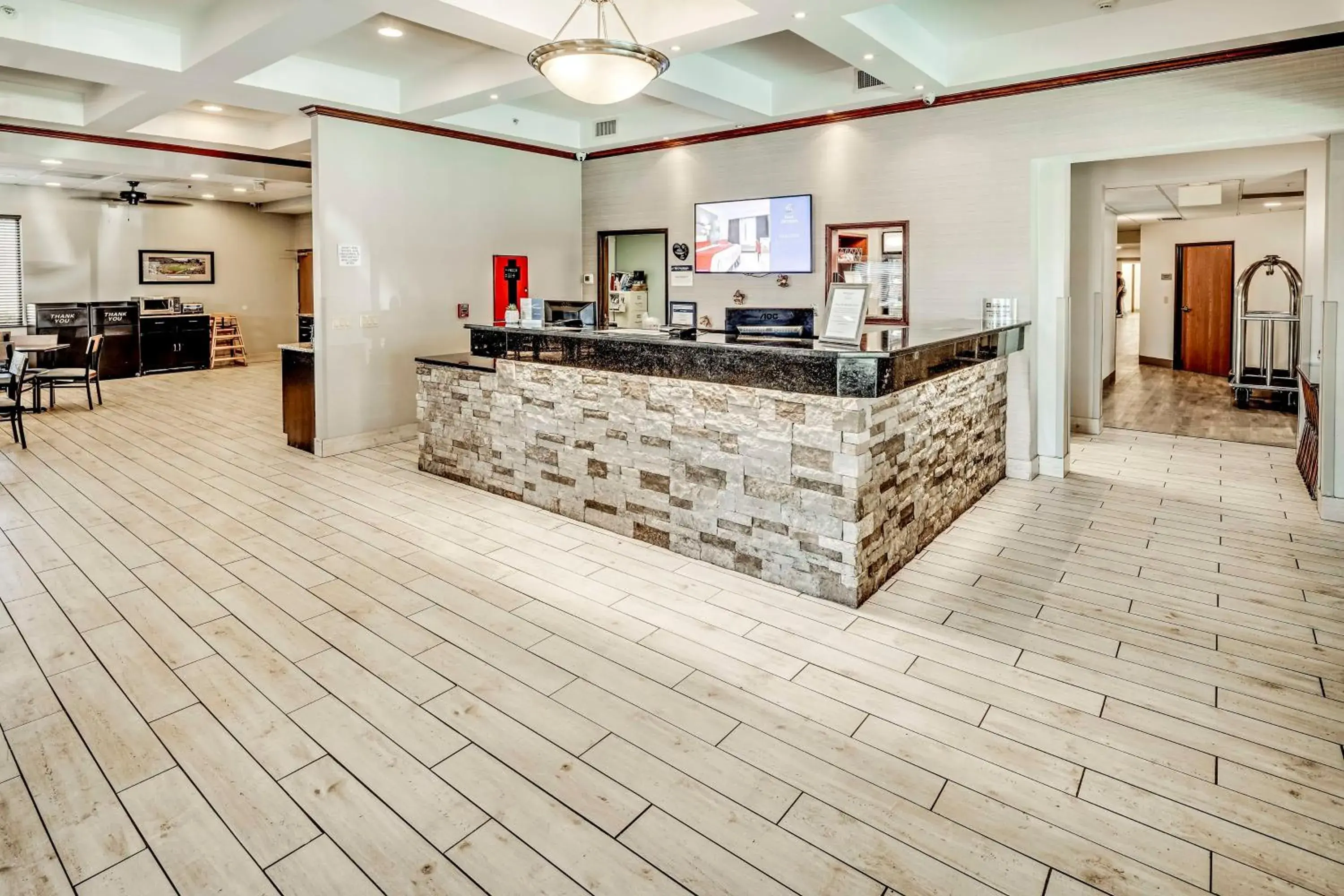 Lobby or reception in Best Western Port Columbus Lobby or reception in Best Western Port Columbus