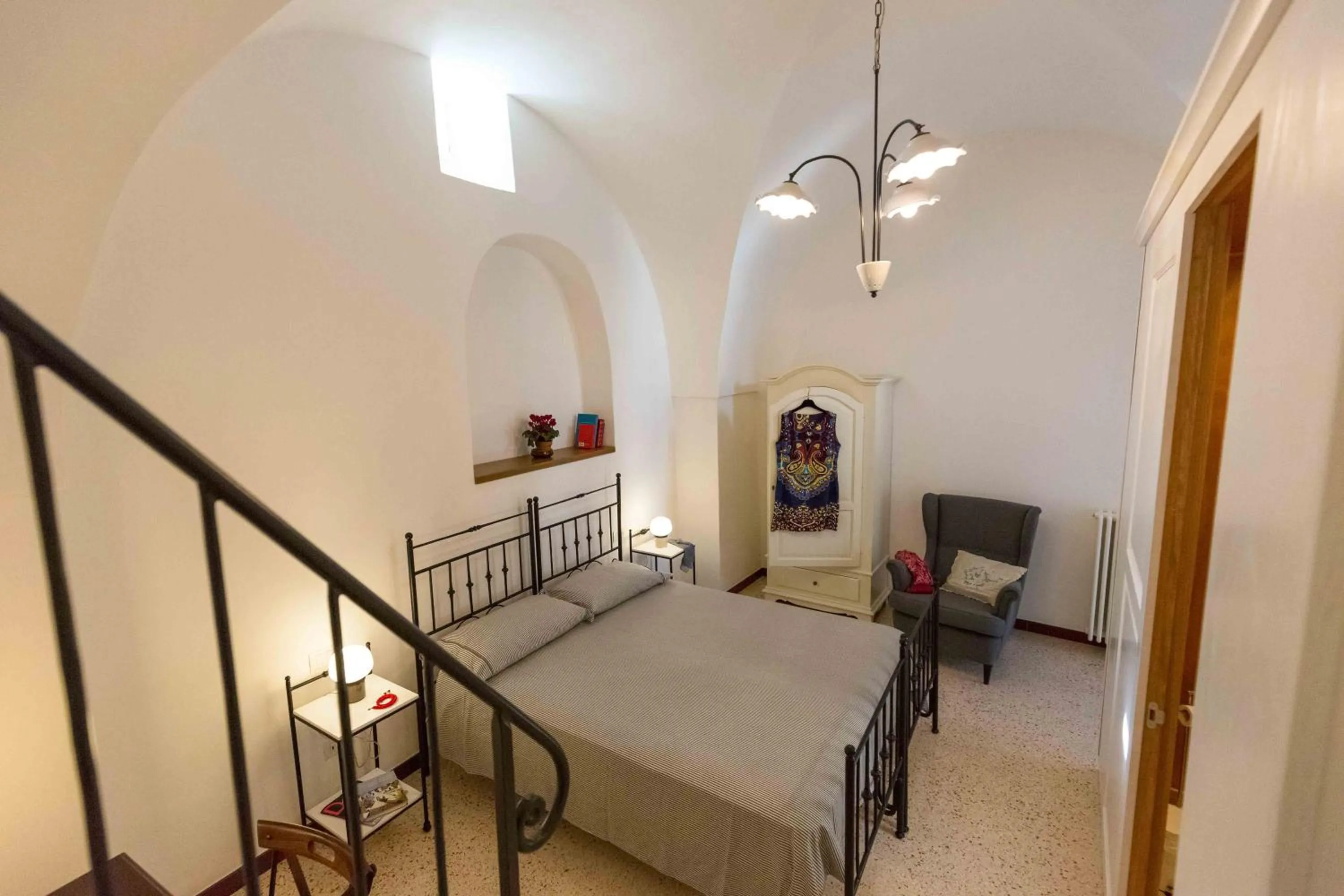 Photo of the whole room, Bed in Da Concavo e Convesso