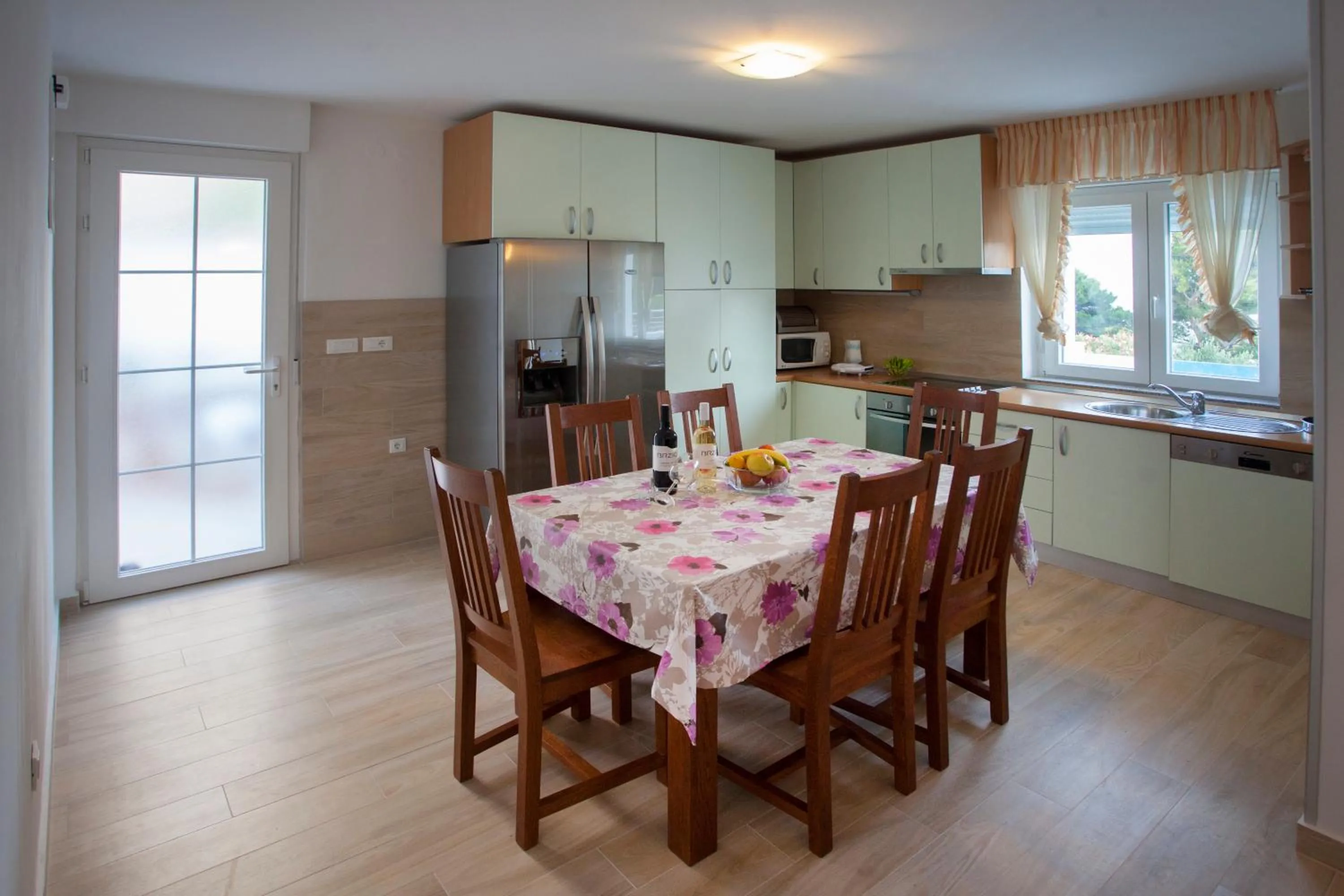 Dining area in Villa Vinka