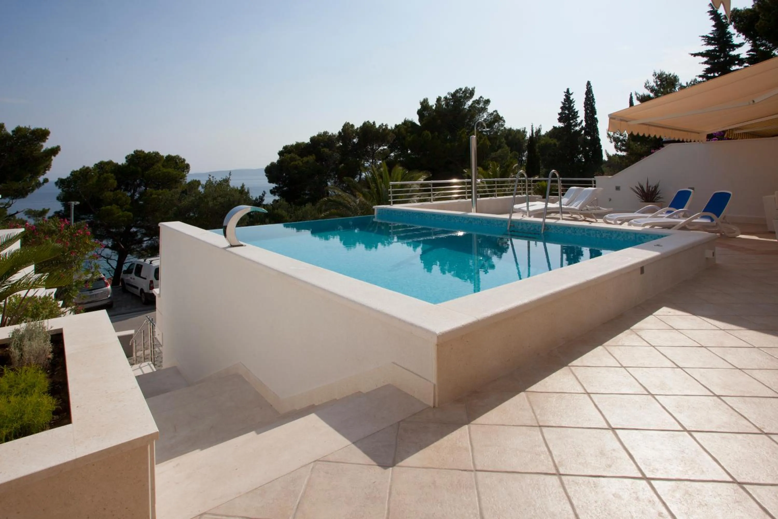 Swimming pool in Villa Vinka