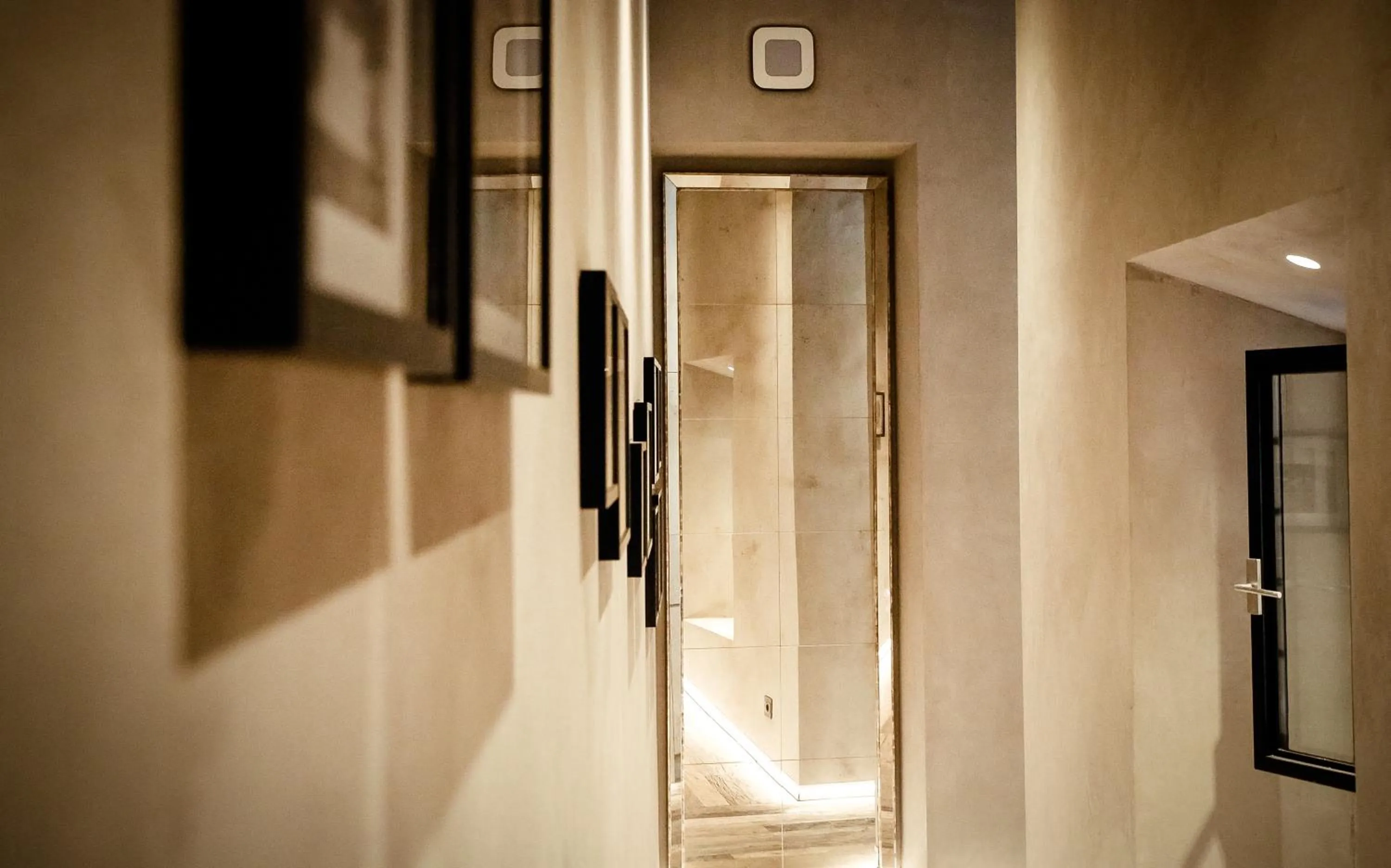 Decorative detail in Benci House