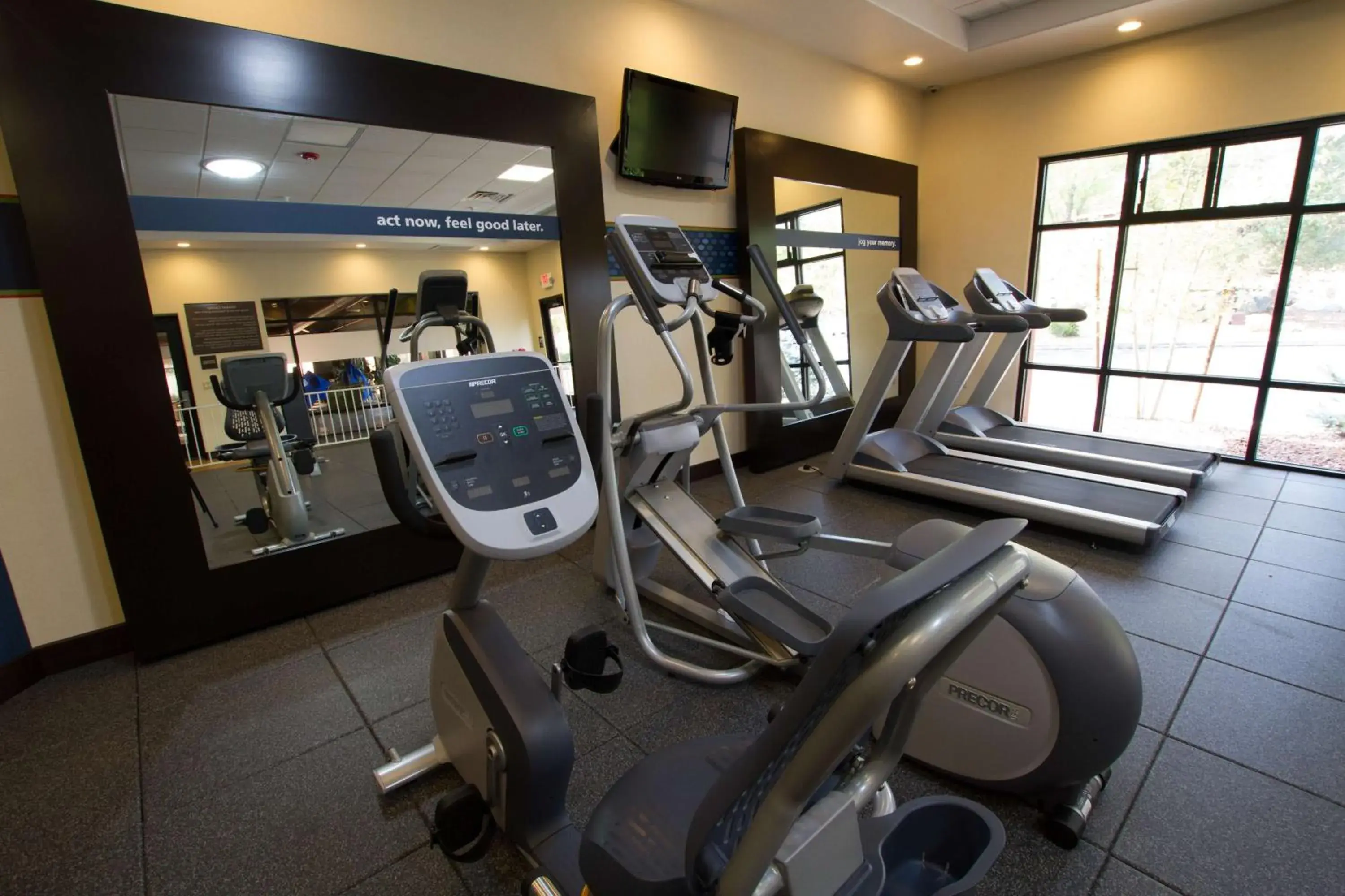 Fitness centre/facilities in Hampton Inn Prescott Fitness centre/facilities in Hampton Inn Prescott