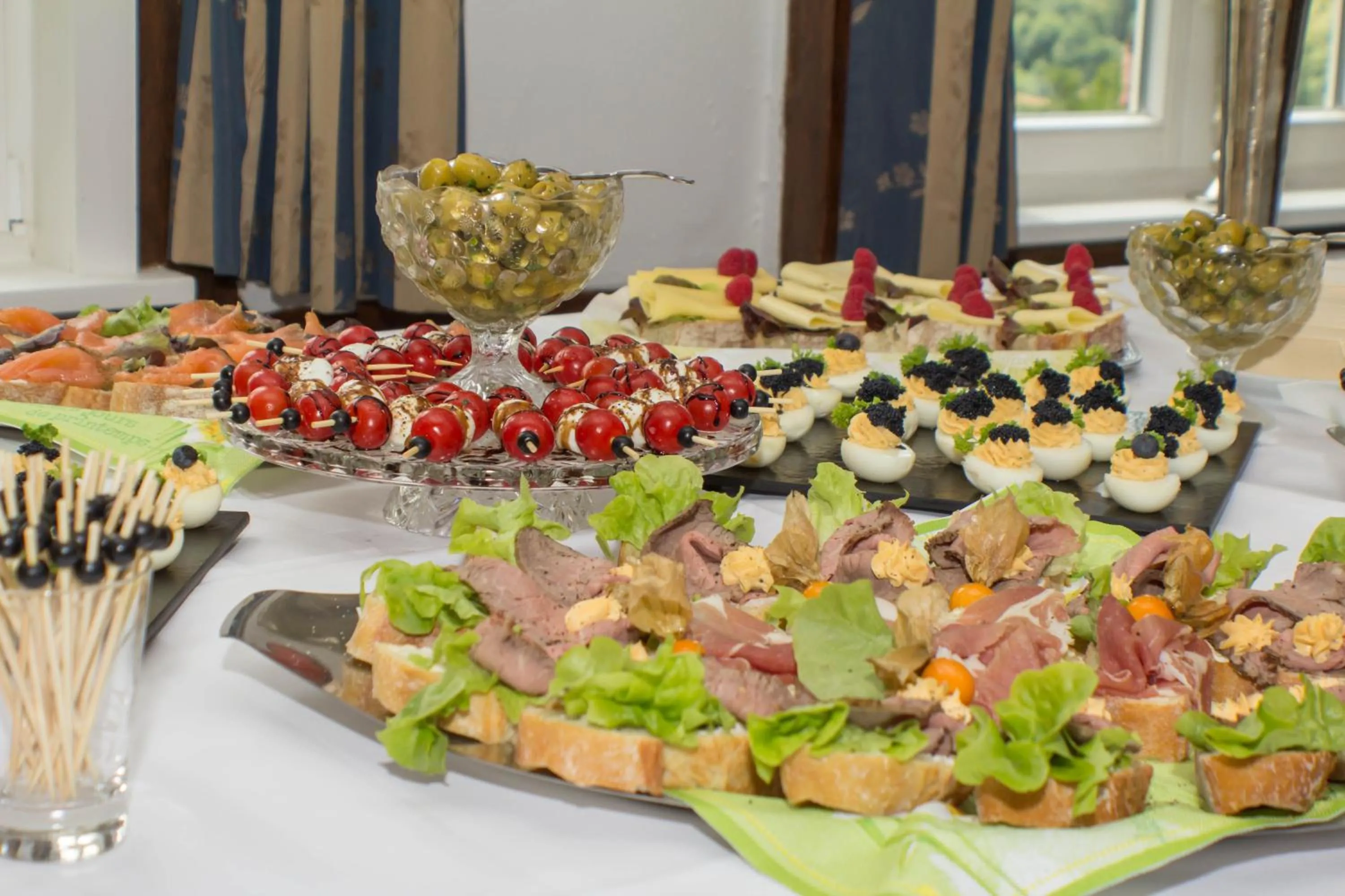 Food and drinks in Gasthaus und Ferienwohnungen "Zum Büchsenmacher"