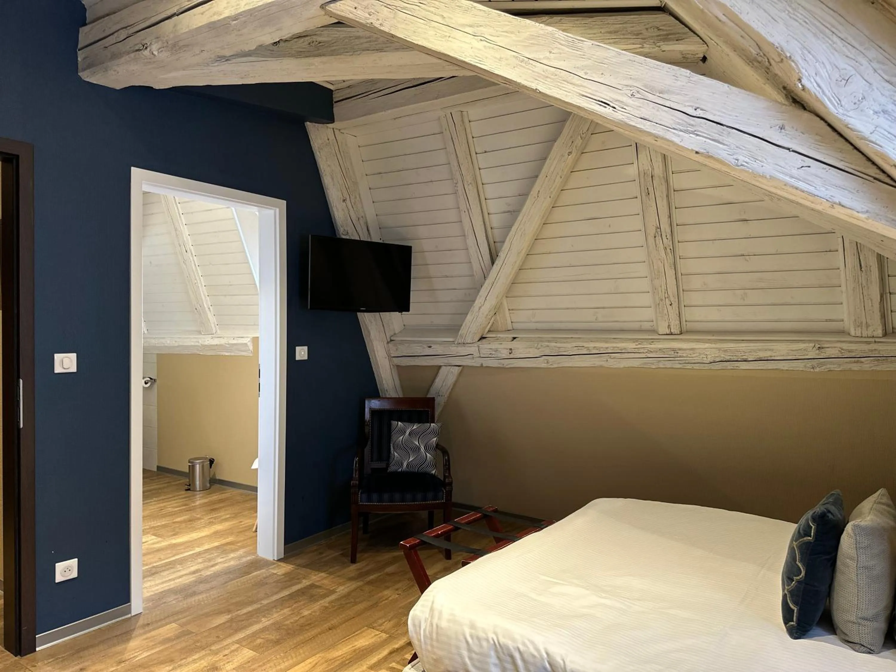 Bed in Auberge Le Meisenberg