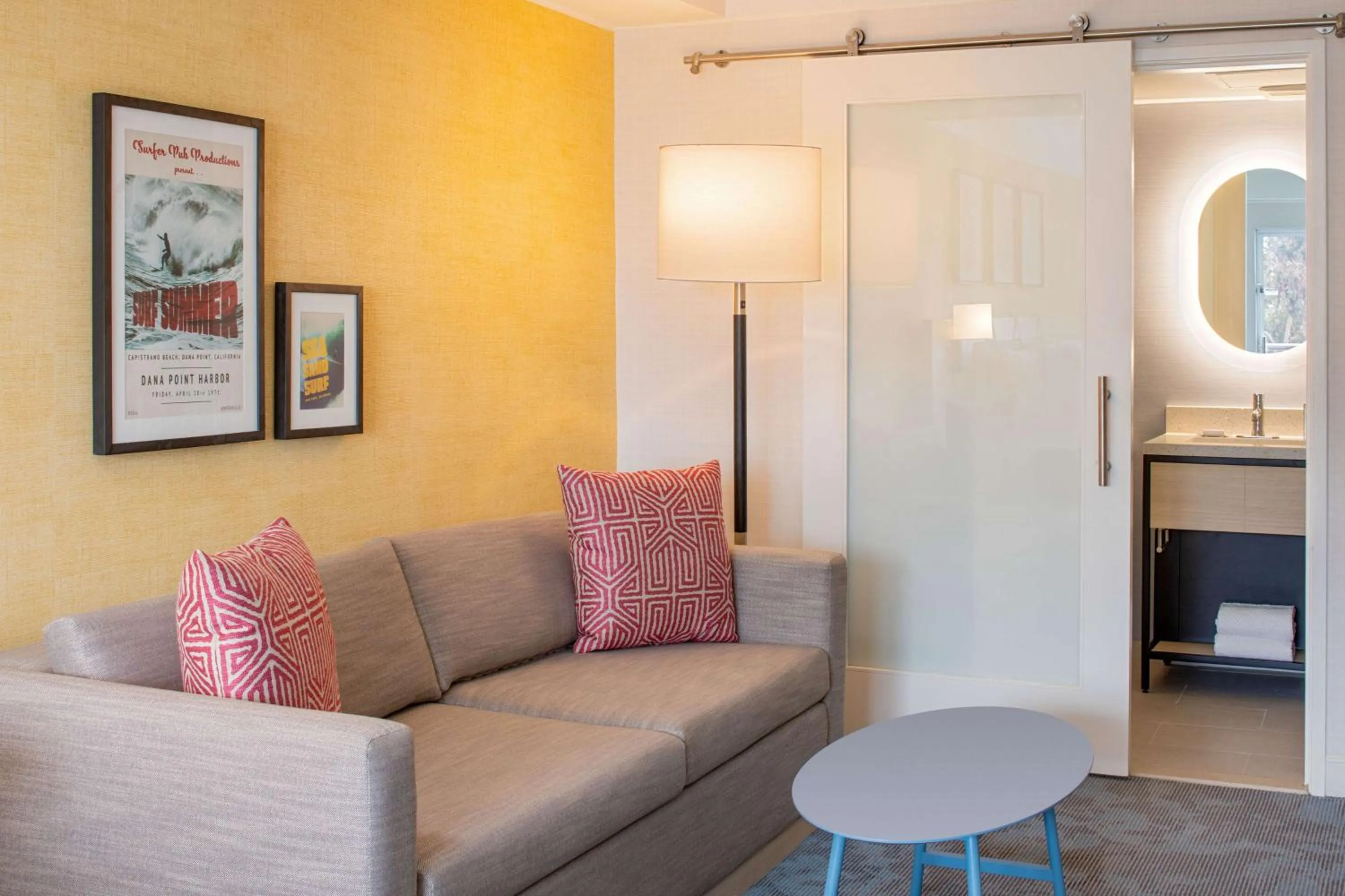 Living room in DoubleTree Suites by Hilton Doheny Beach