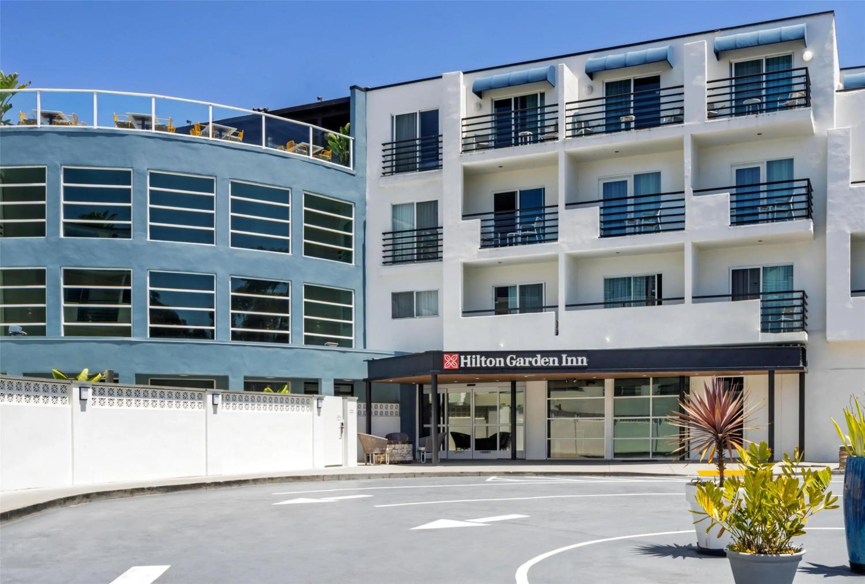 Property building in Hilton Garden Inn Dana Point Doheny Beach