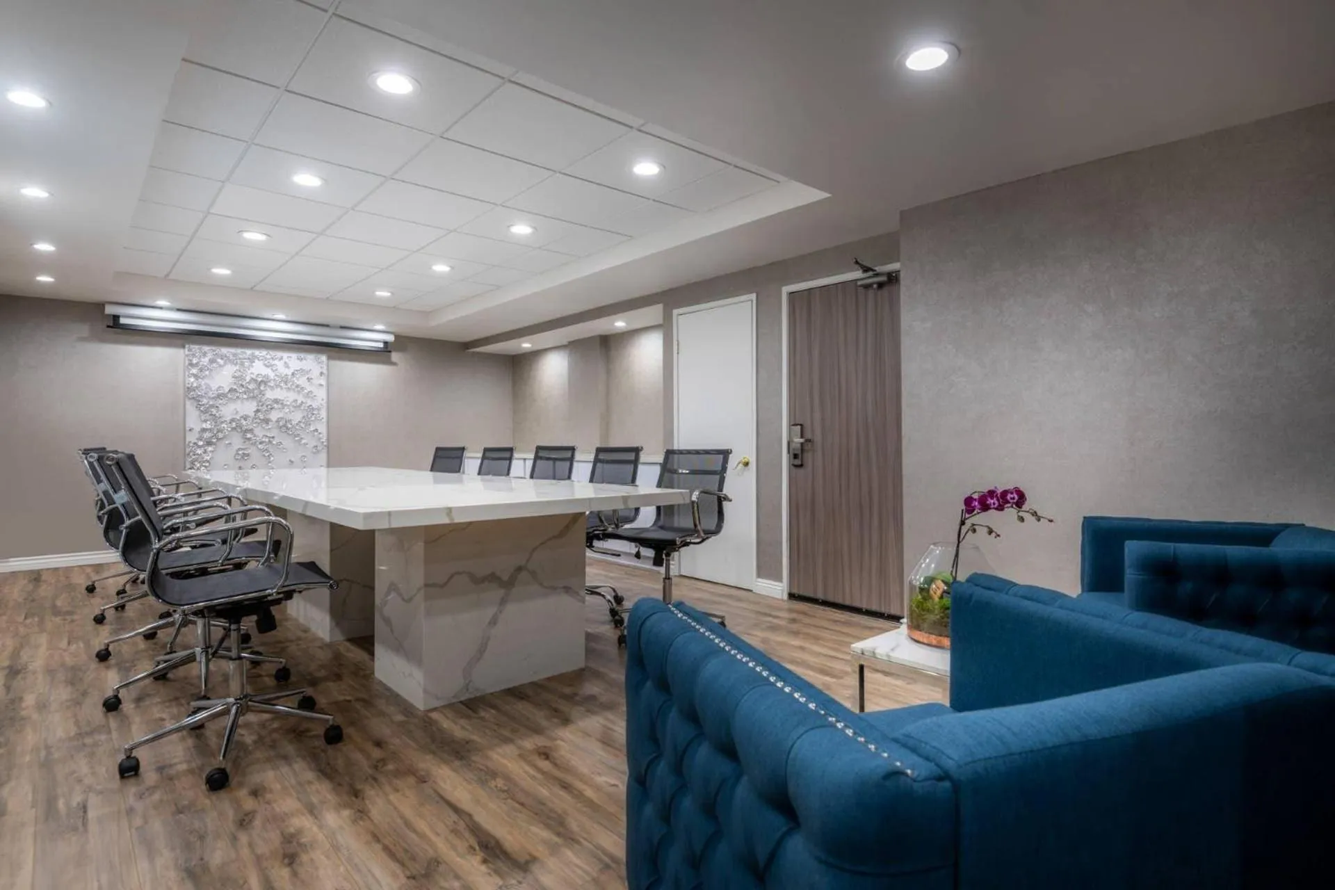 Meeting/conference room in The Volare, an Ascend Collection Hotel