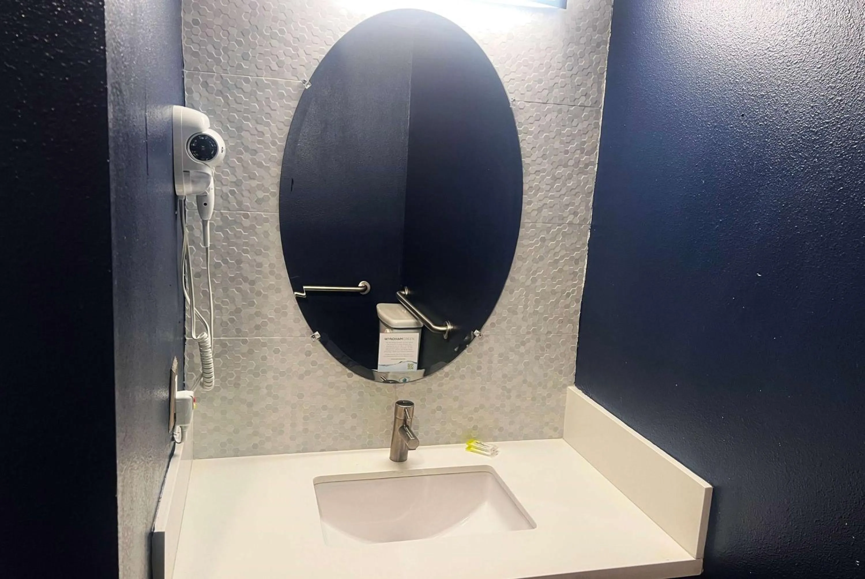 Bathroom in Super 8 by Wyndham Hollywood/LA Area