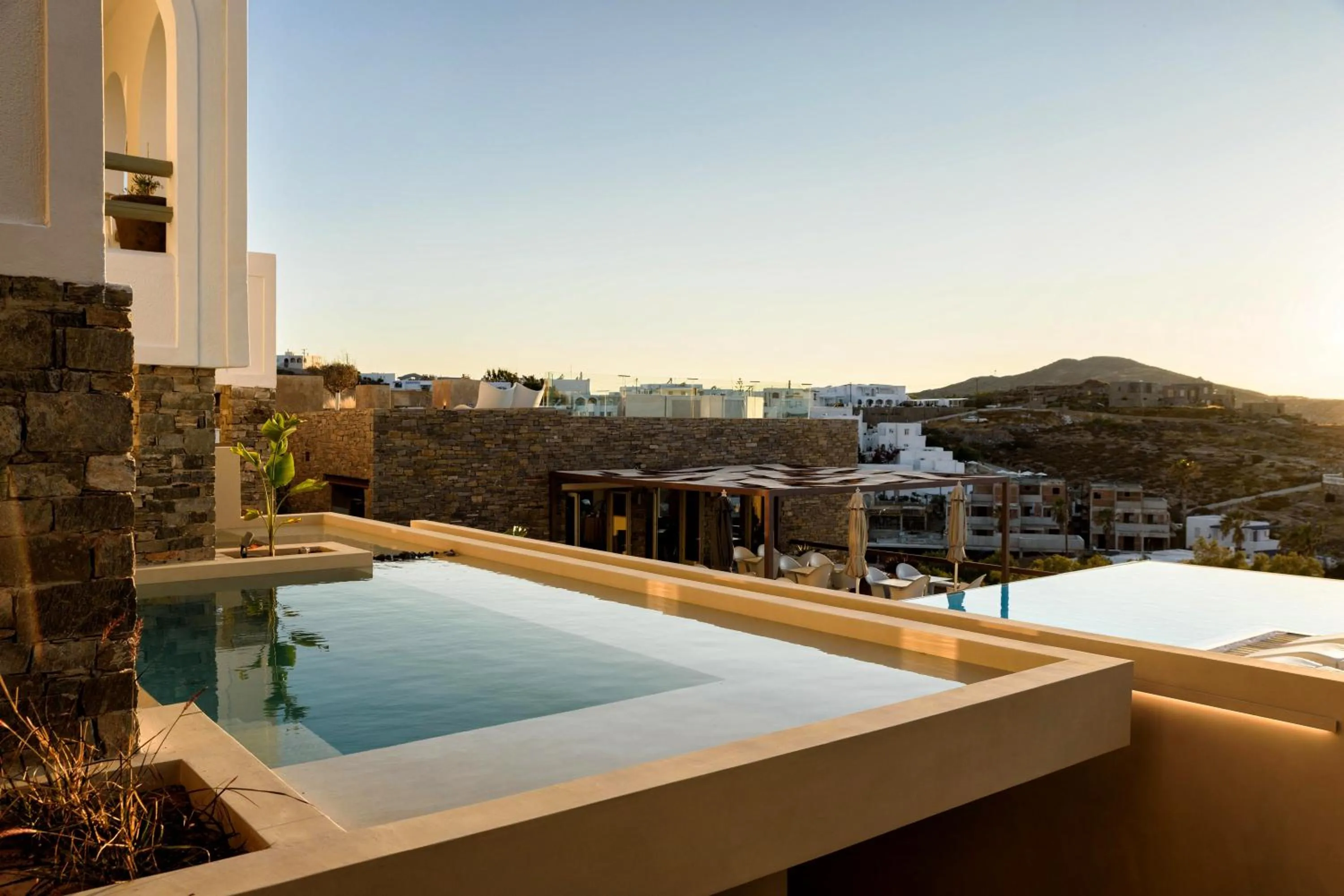 Swimming pool in Hotel Senia