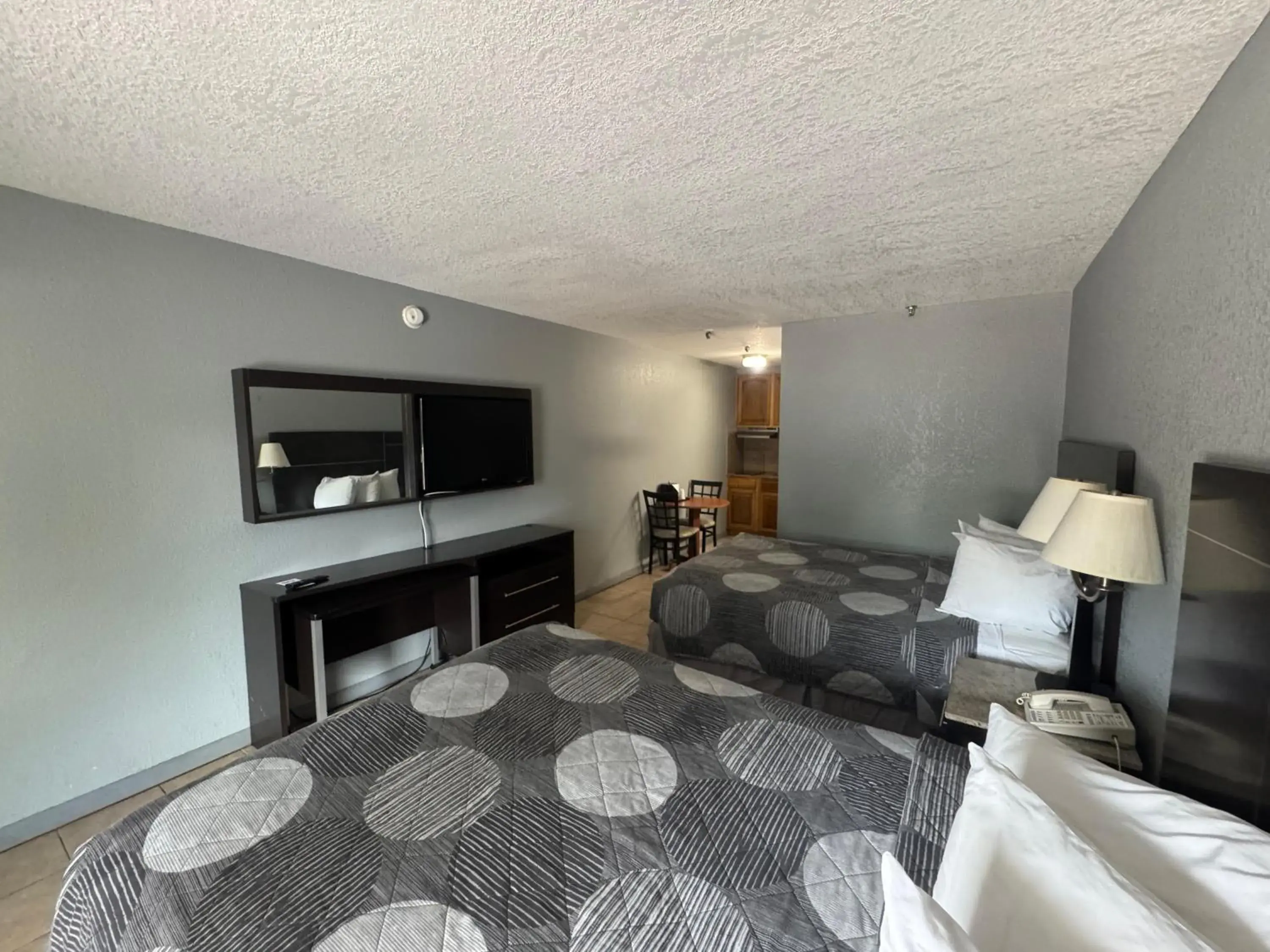 Bedroom, Bed in Budget Inn Sanford International Airport Bedroom, Bed in Budget Inn Sanford International Airport