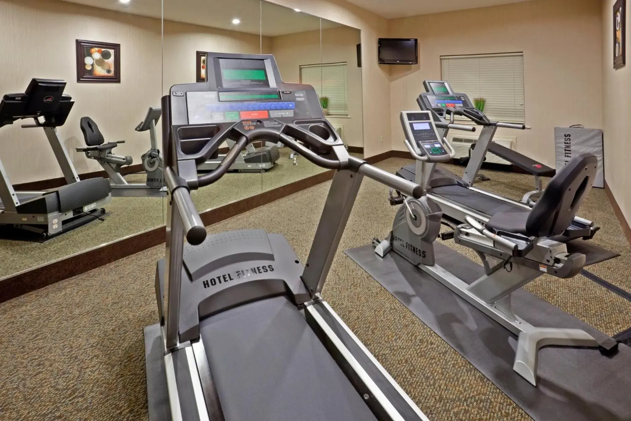 Fitness centre/facilities in Holiday Inn Express Hotel & Suites Cedar Hill by IHG Fitness centre/facilities in Holiday Inn Express Hotel & Suites Cedar Hill by IHG