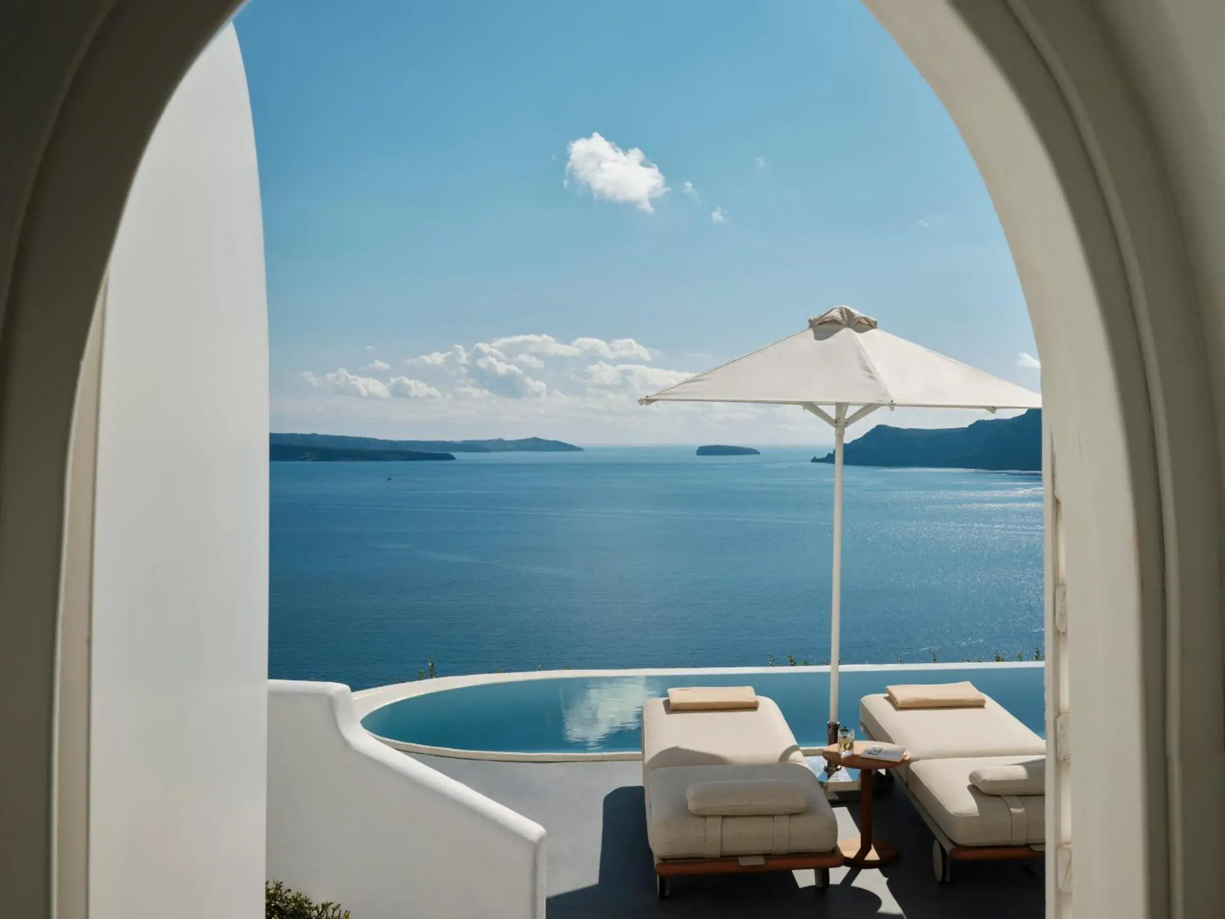 Pool view in Canaves Sunday Pool view in Canaves Sunday