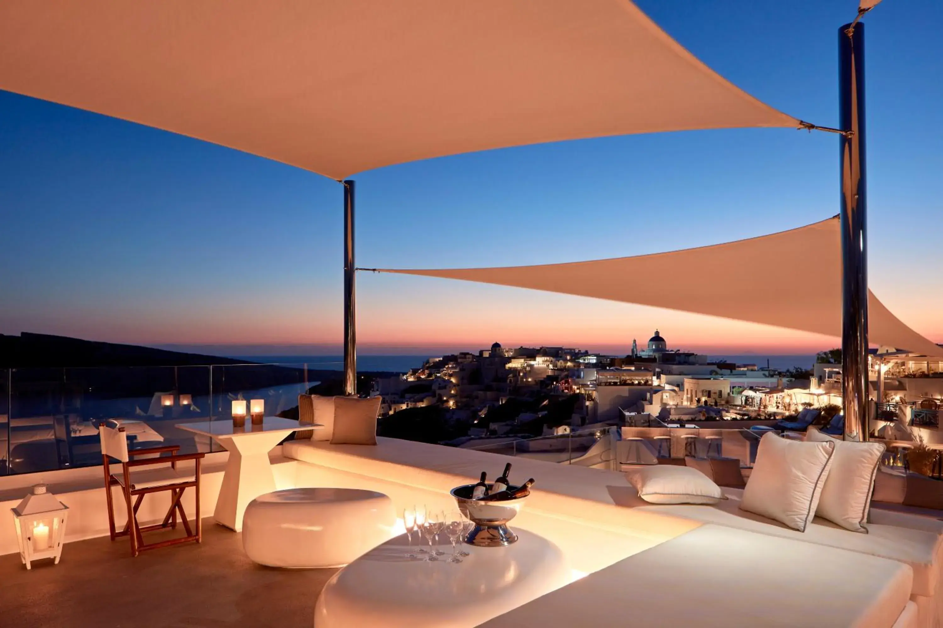 Restaurant/places to eat in Canaves Sunday Restaurant/places to eat in Canaves Sunday