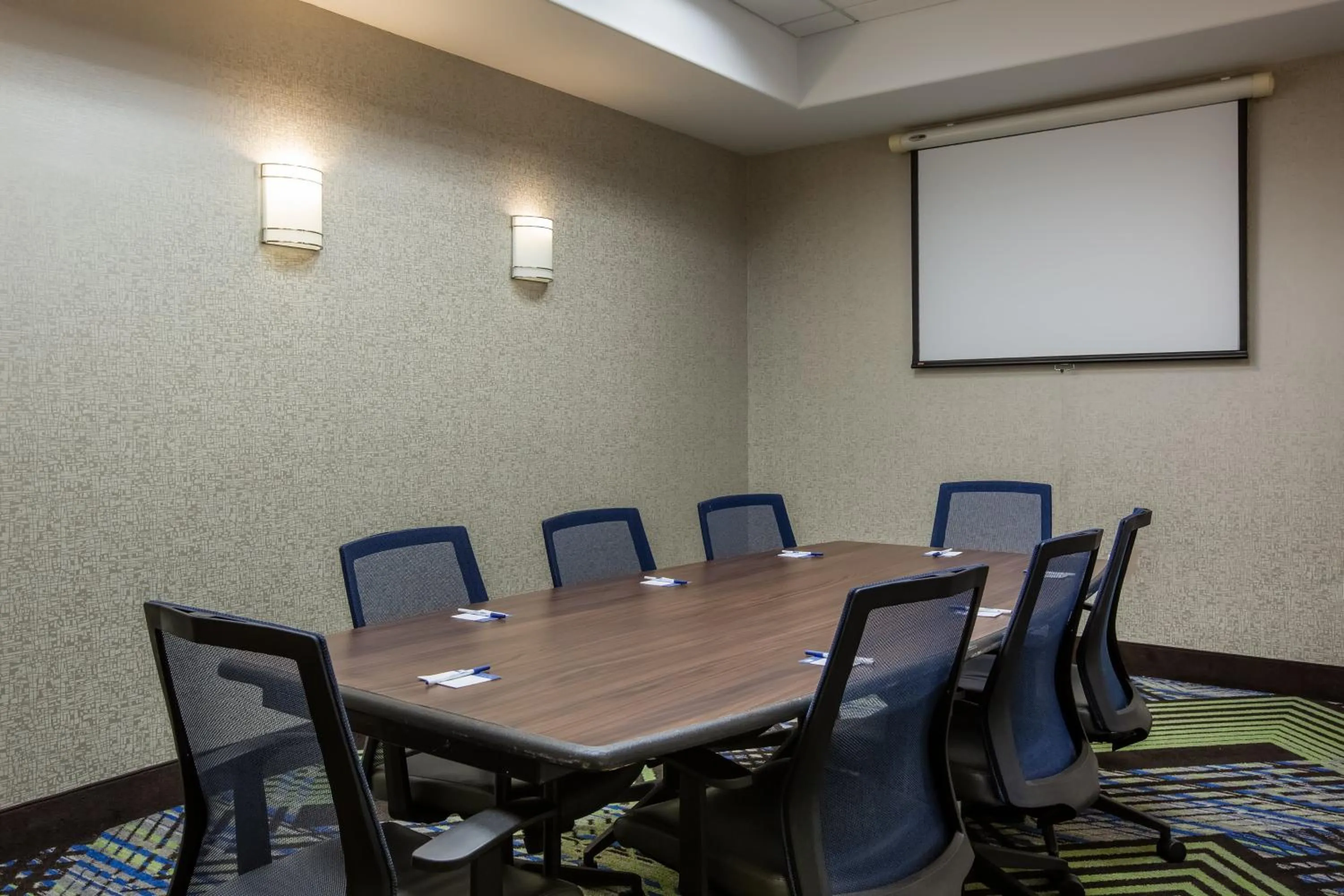 Meeting/conference room in Holiday Inn Express & Suites Atlanta Southwest-Fairburn