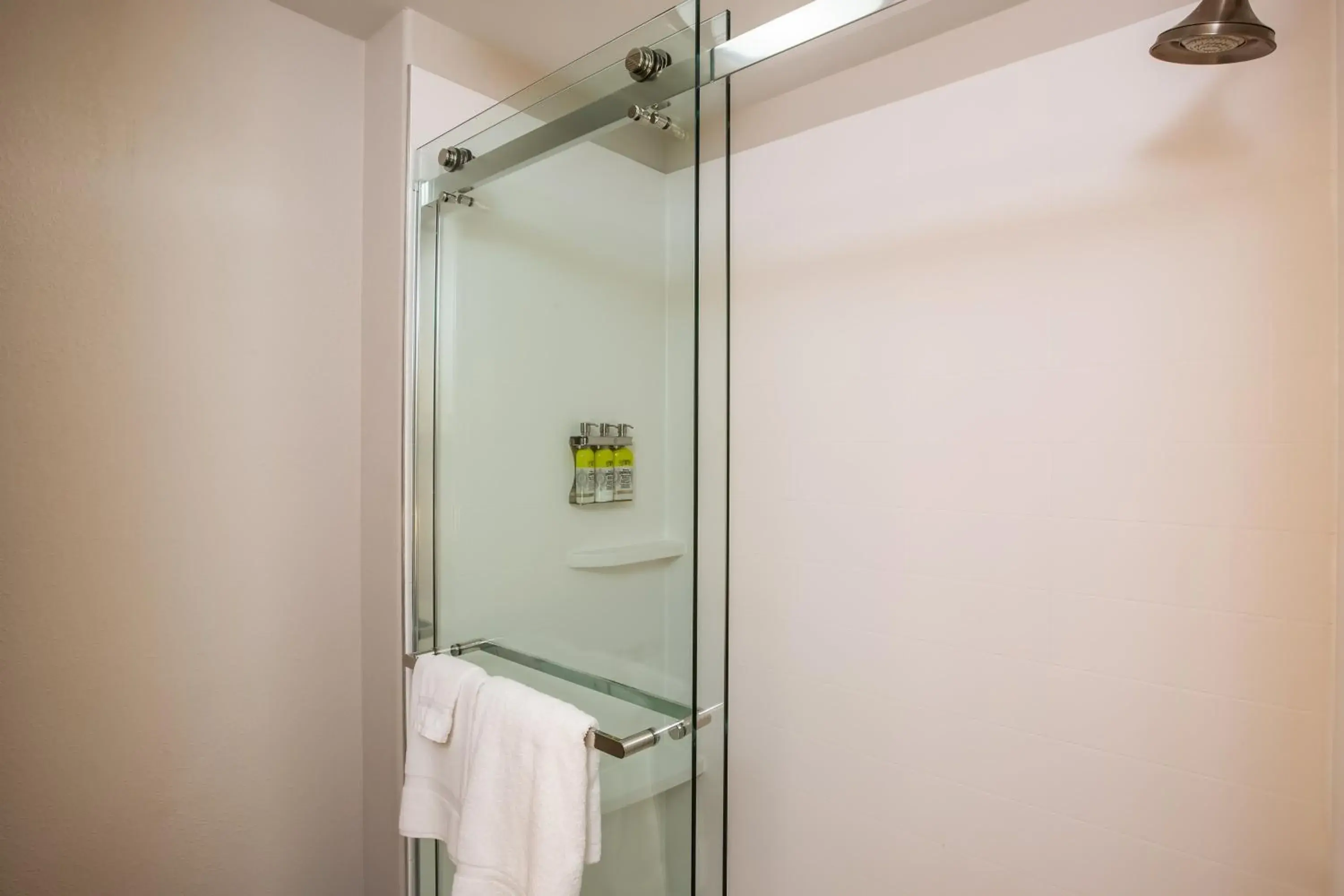 Standard Room with Two Queen Beds in Holiday Inn Express & Suites Atlanta Southwest-Fairburn Standard Room with Two Queen Beds in Holiday Inn Express & Suites Atlanta Southwest-Fairburn