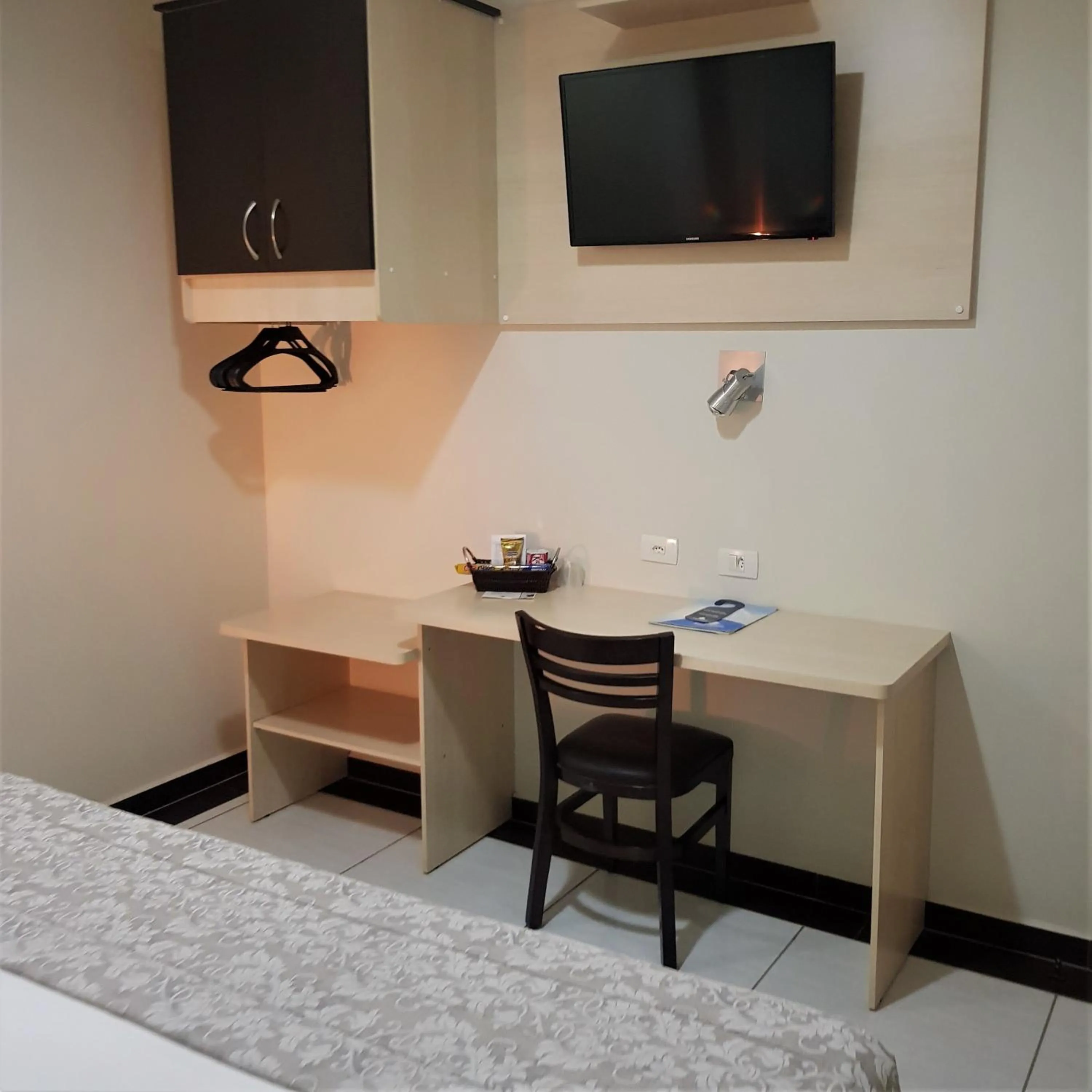 Photo of the whole room in Hotel Cristal Rio Claro