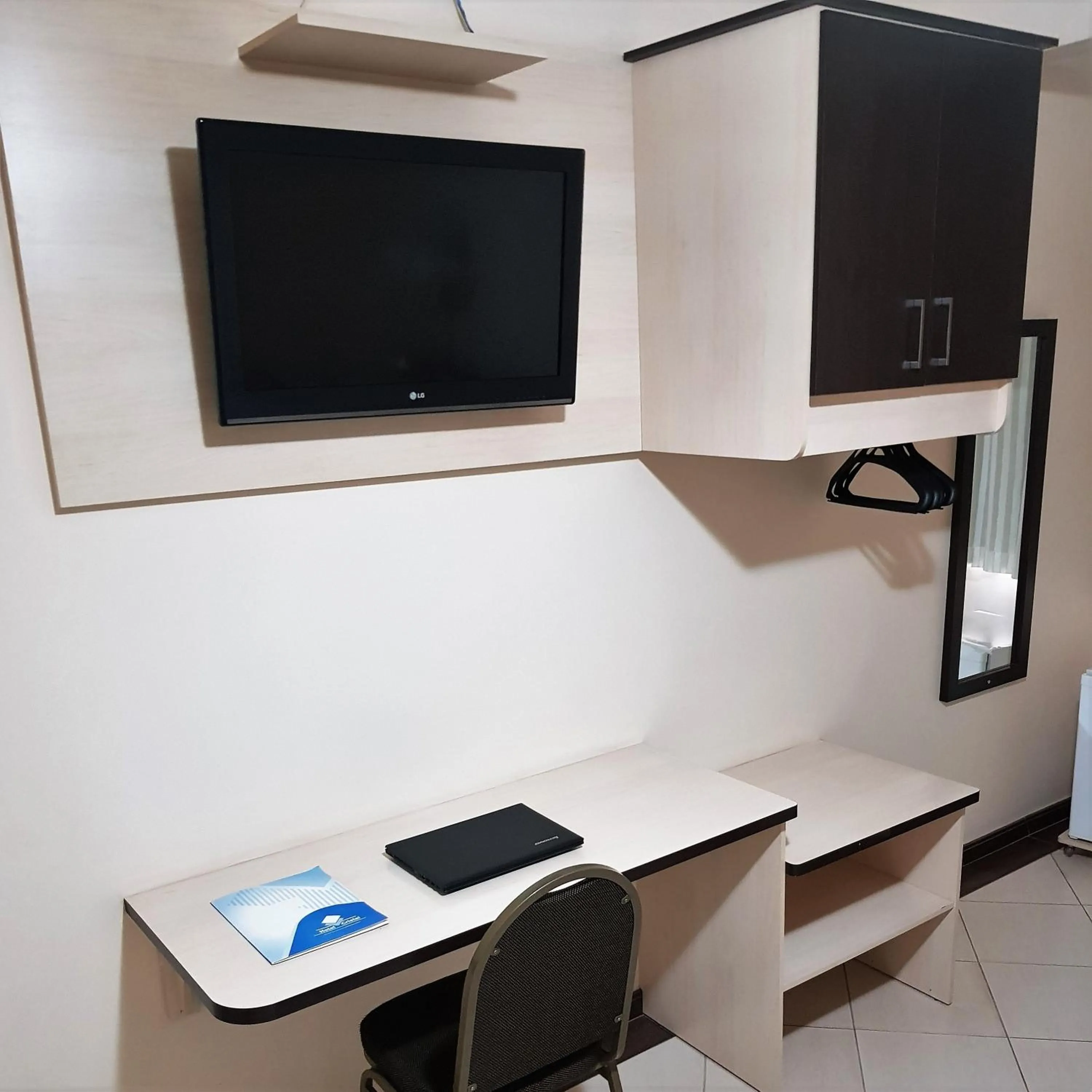 Photo of the whole room in Hotel Cristal Rio Claro