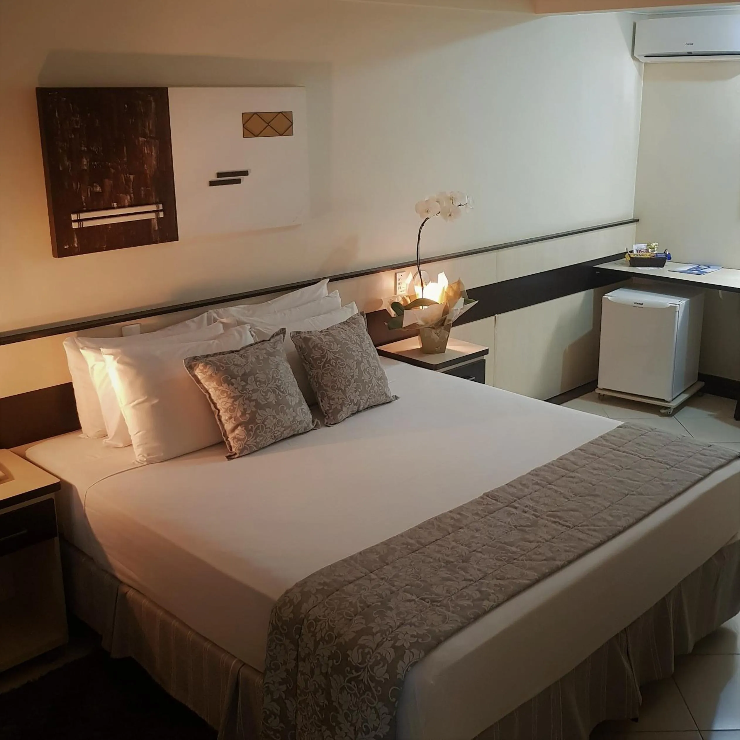 Bedroom, Bed in Hotel Cristal Rio Claro