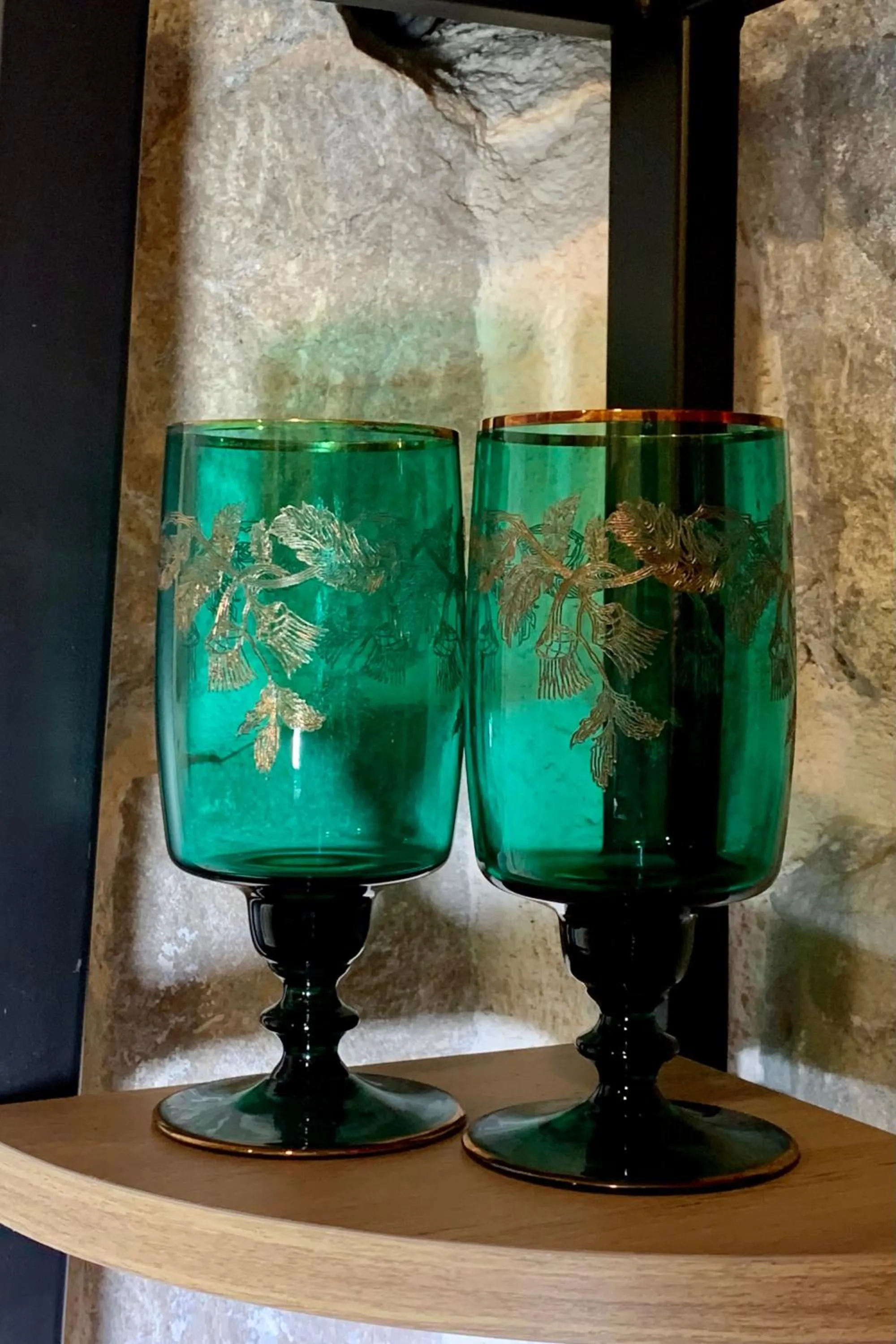 Drinks in Luxury Art Room