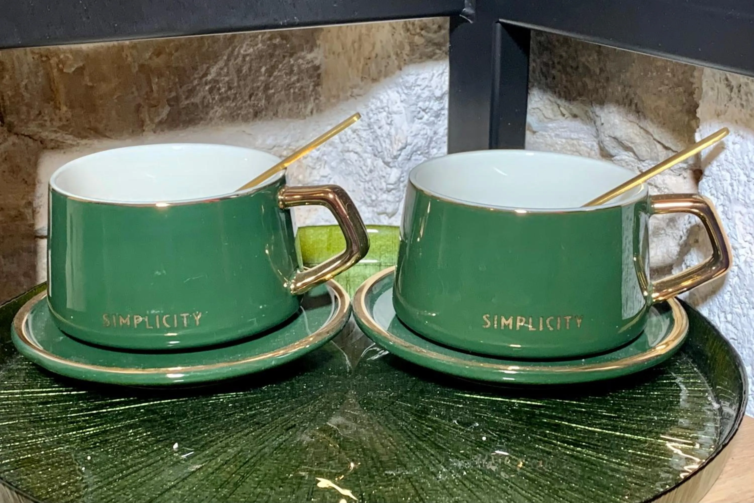 Coffee/tea facilities in Luxury Art Room