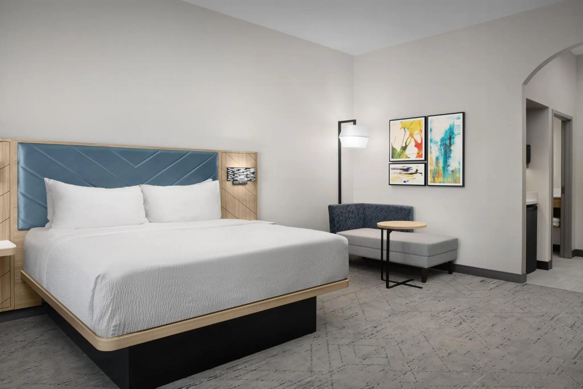 Photo of the whole room, Bed in Holiday Inn Express Hotel & Suites DFW West - Hurst by IHG