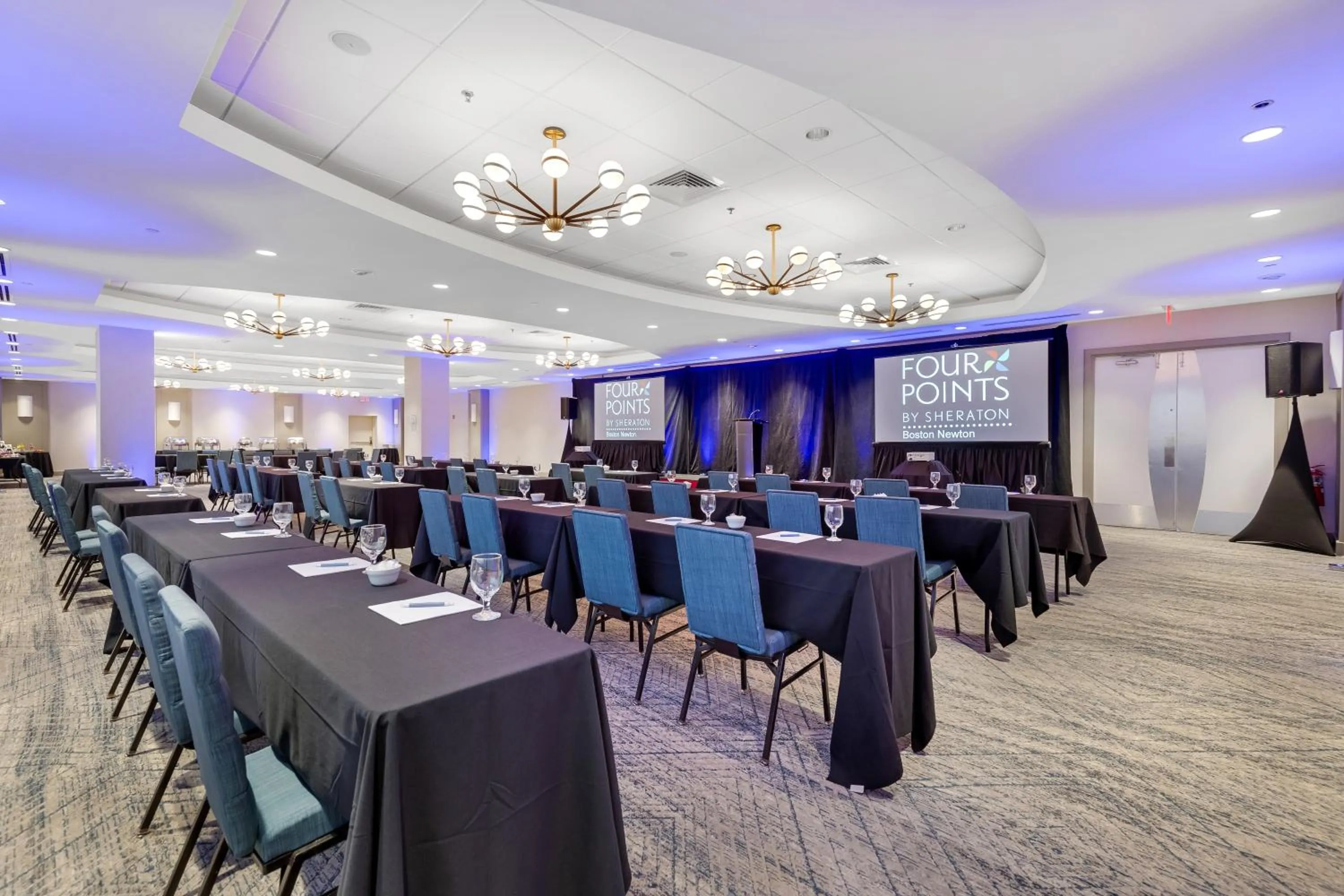 Meeting/conference room in Four Points by Sheraton Boston Newton