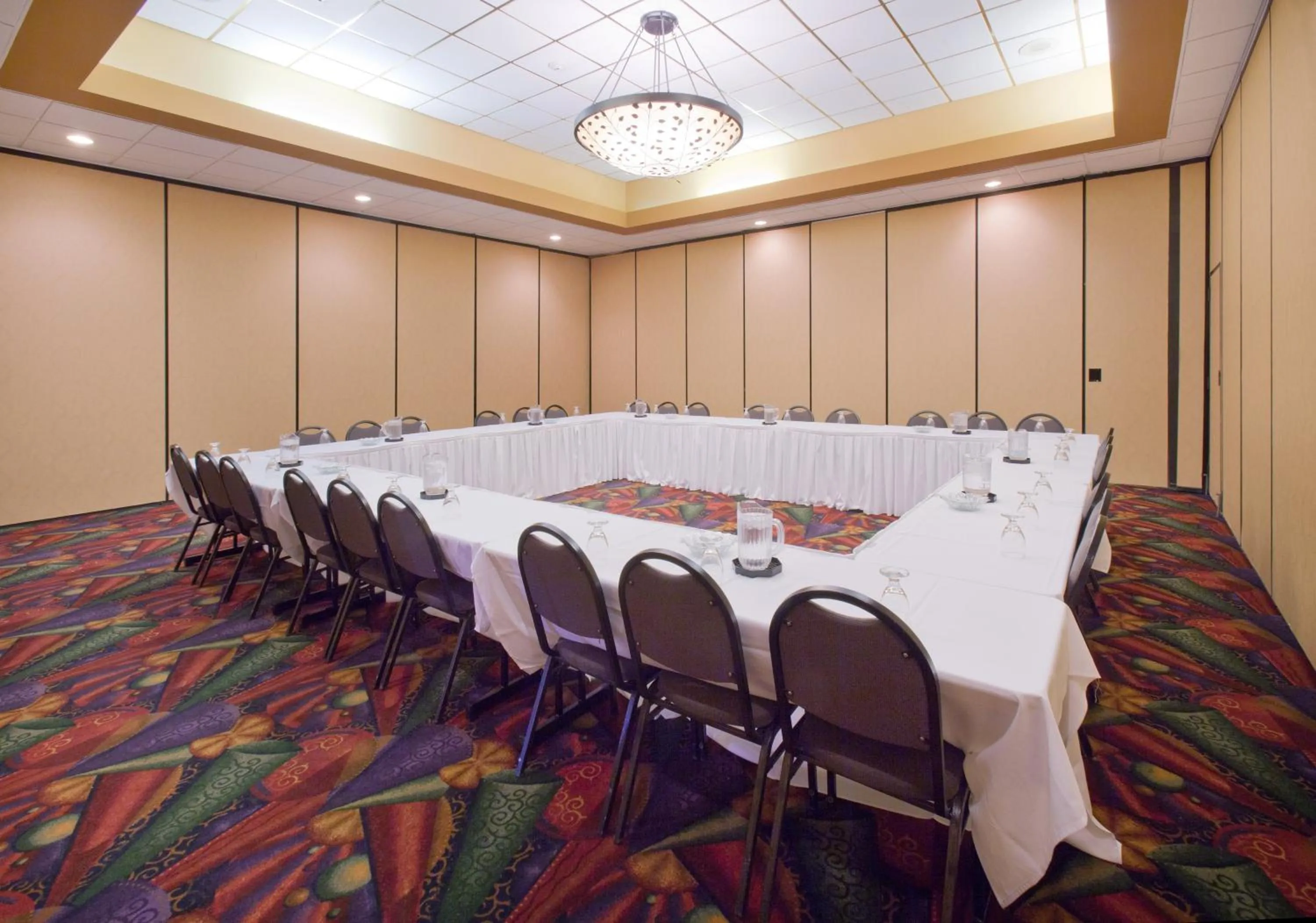 Banquet/Function facilities in DoubleTree by Hilton Austin, MN