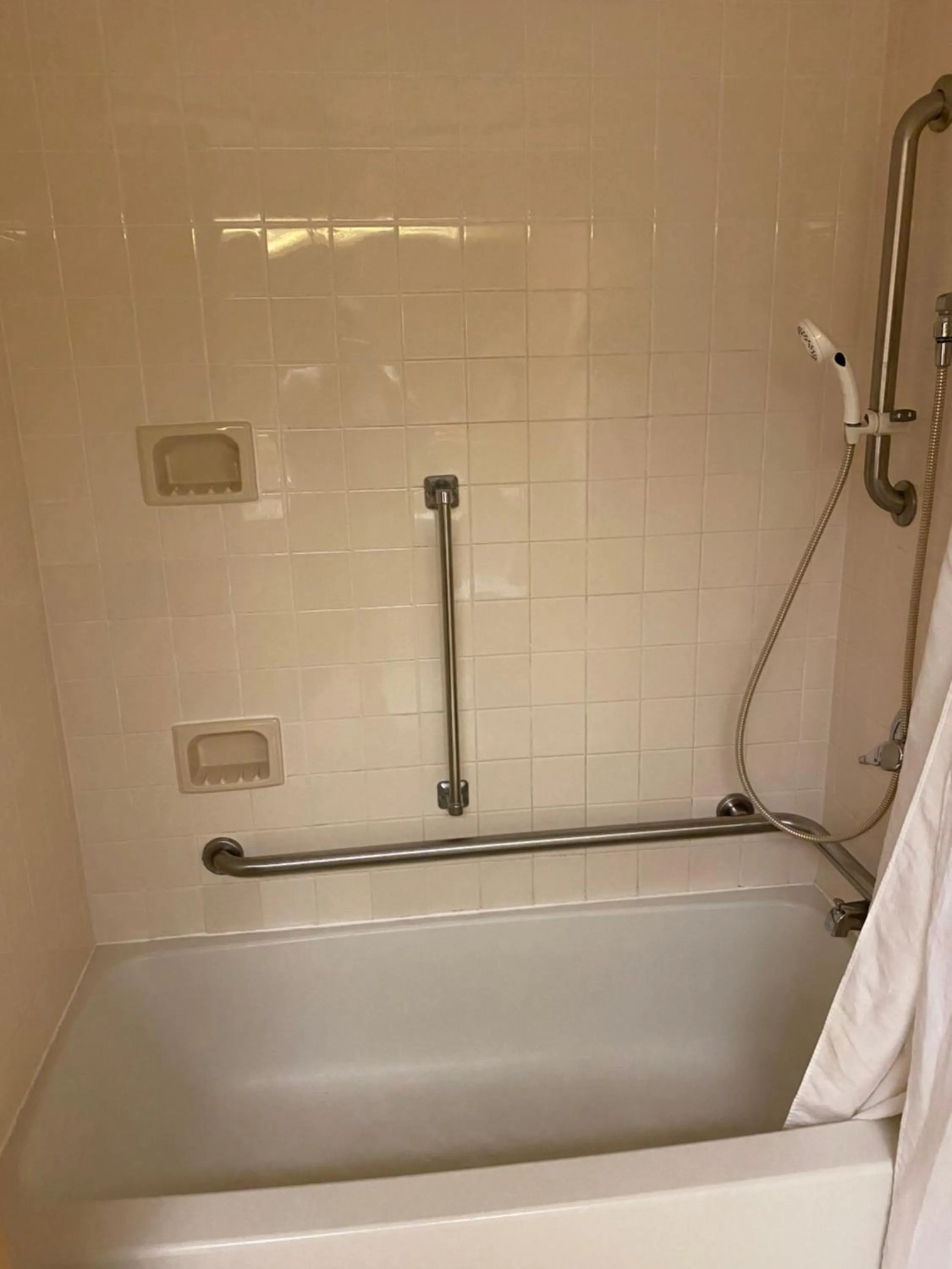 Bathroom in DoubleTree by Hilton Austin, MN