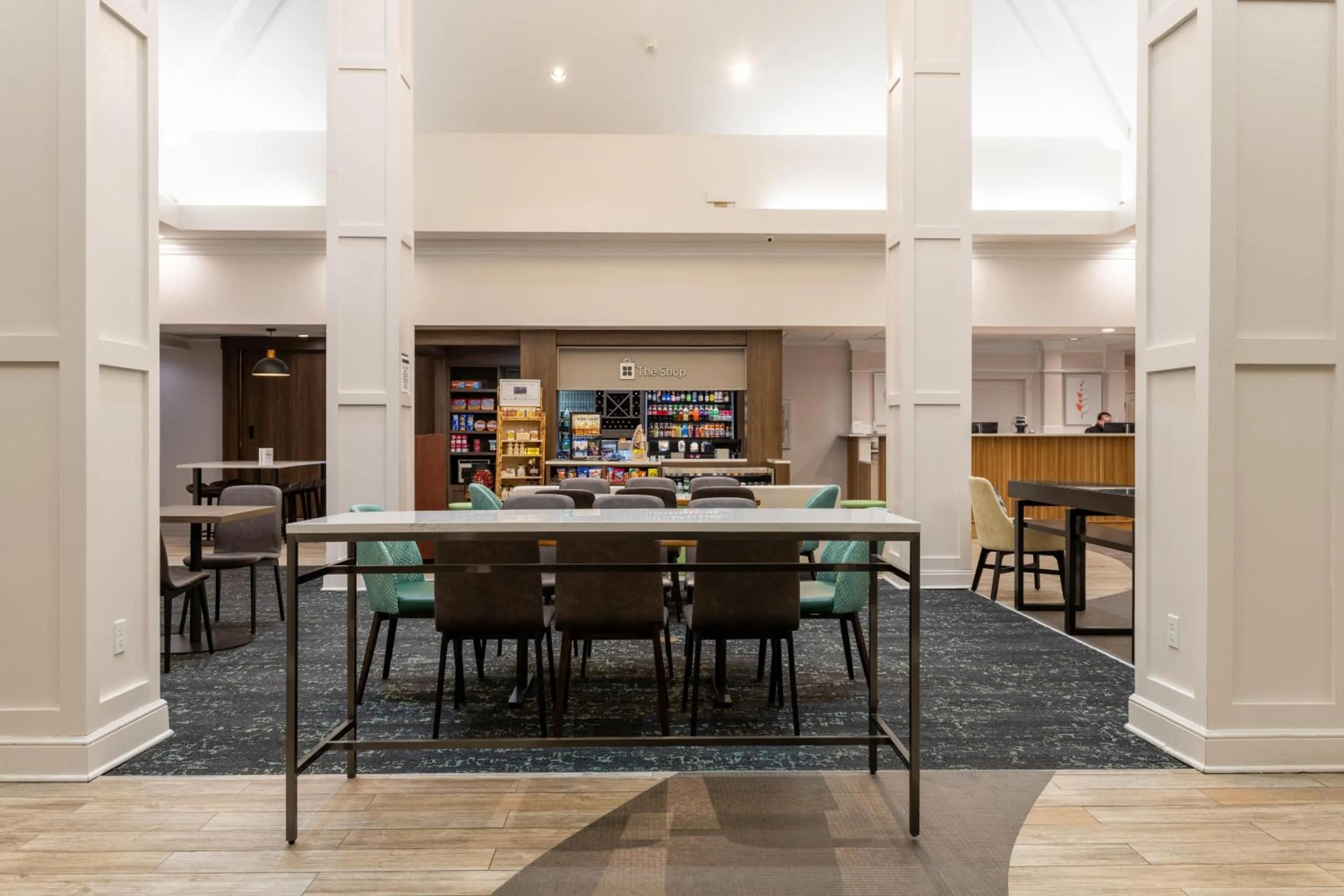 Lobby or reception in Hilton Garden Inn Auburn Riverwatch