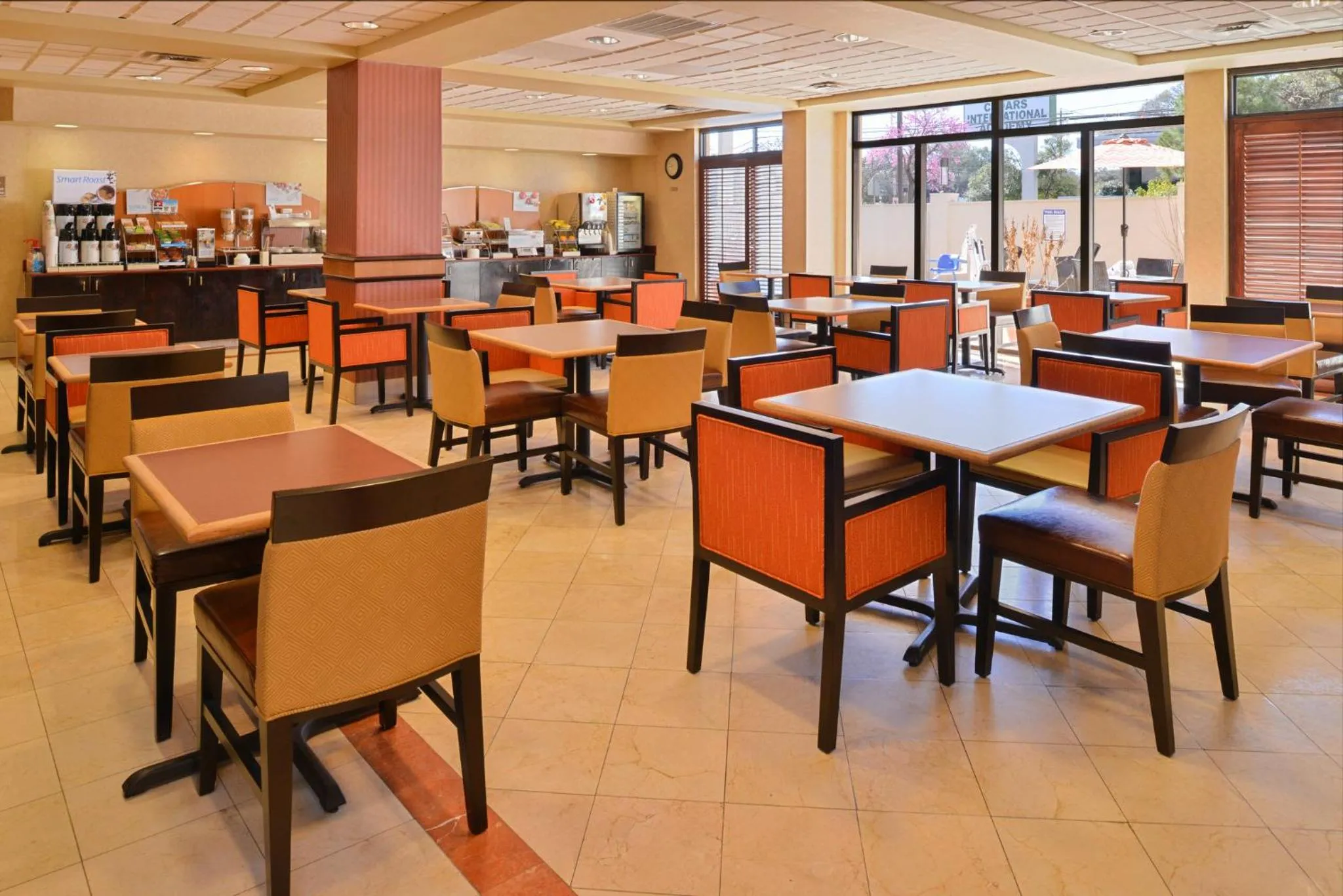 Breakfast in Holiday Inn Express & Suites Austin North Central by IHG