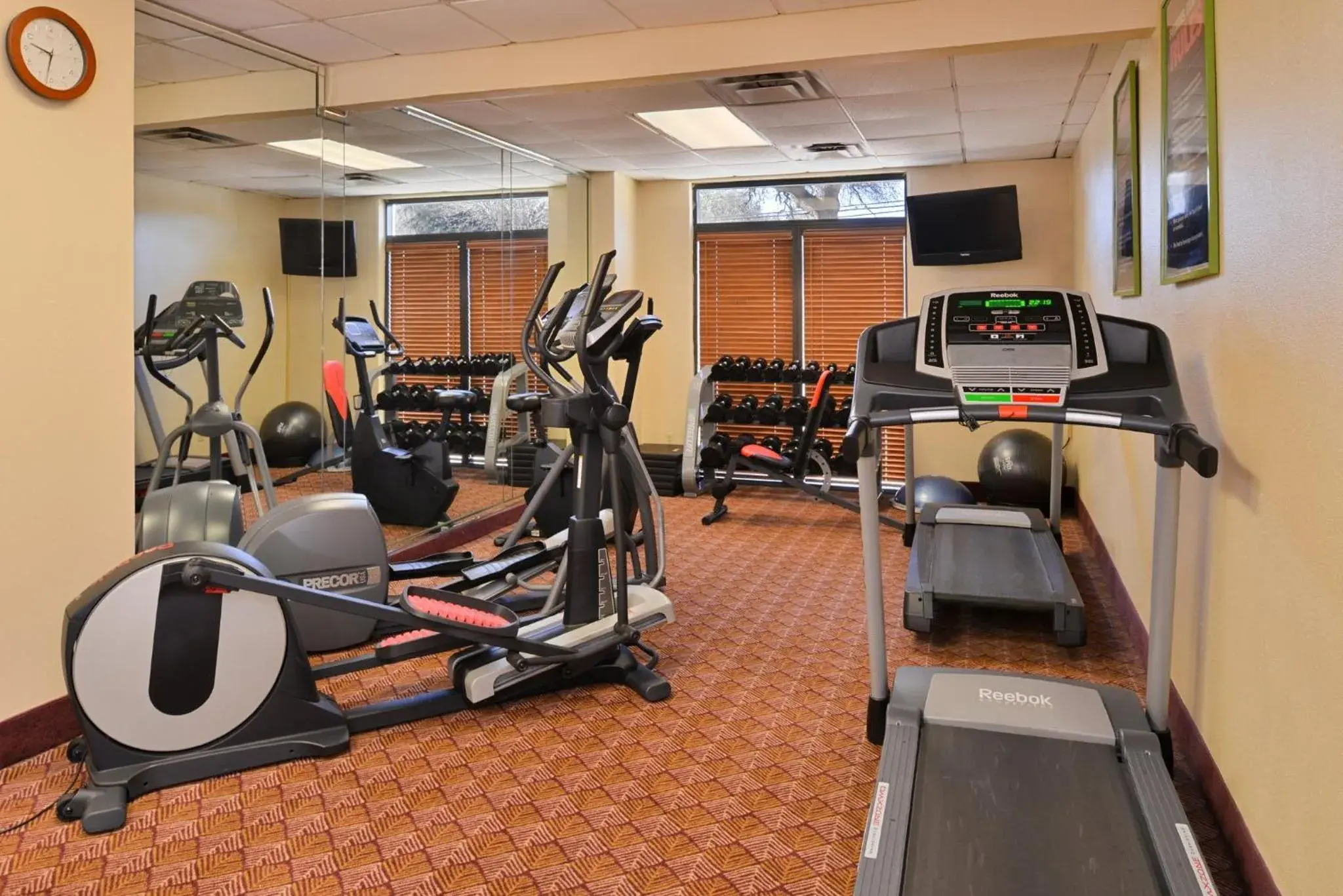 Fitness centre/facilities in Holiday Inn Express & Suites Austin North Central by IHG Fitness centre/facilities in Holiday Inn Express & Suites Austin North Central by IHG