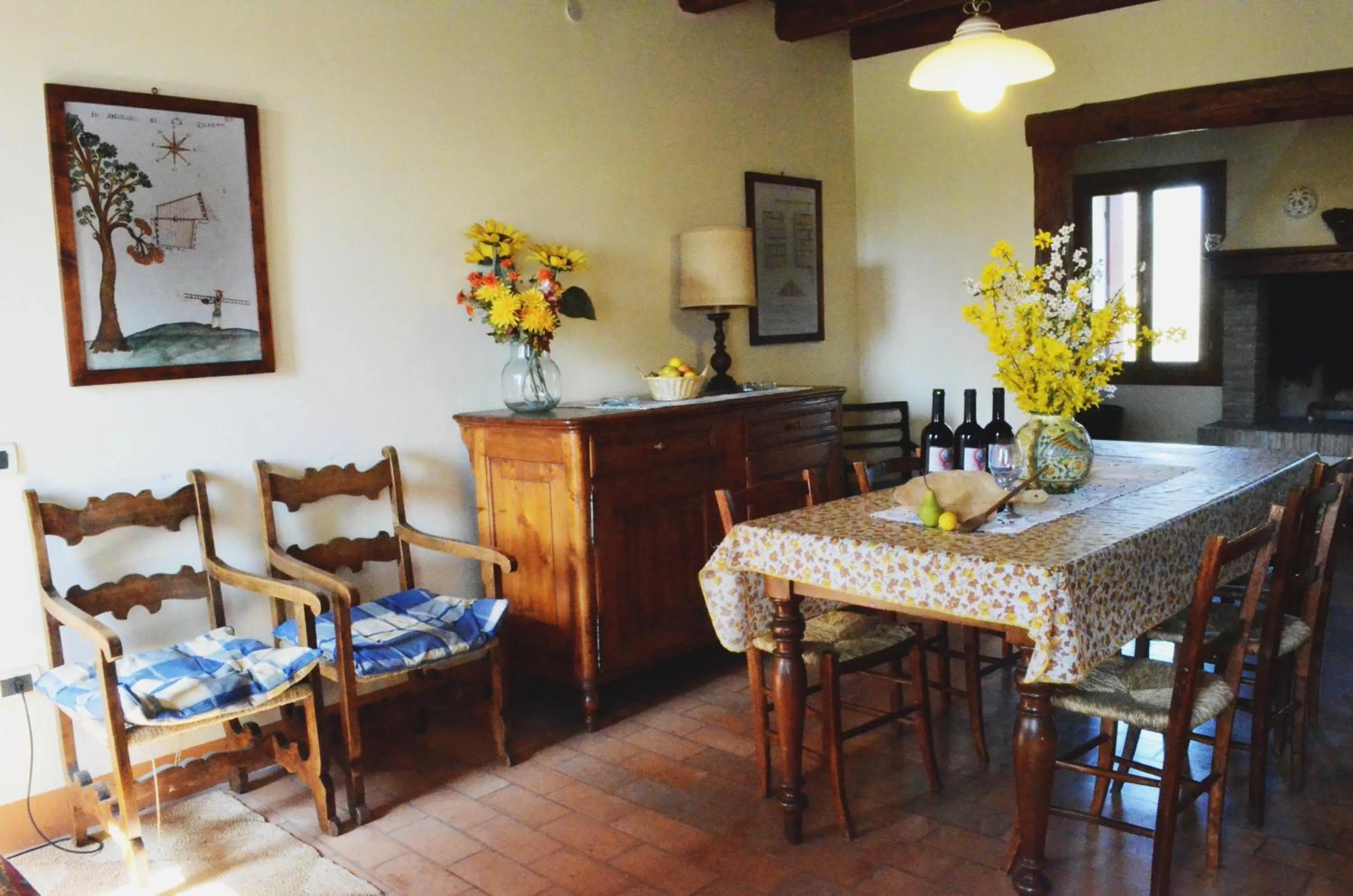 Dining area in agriturismo Cà Roer