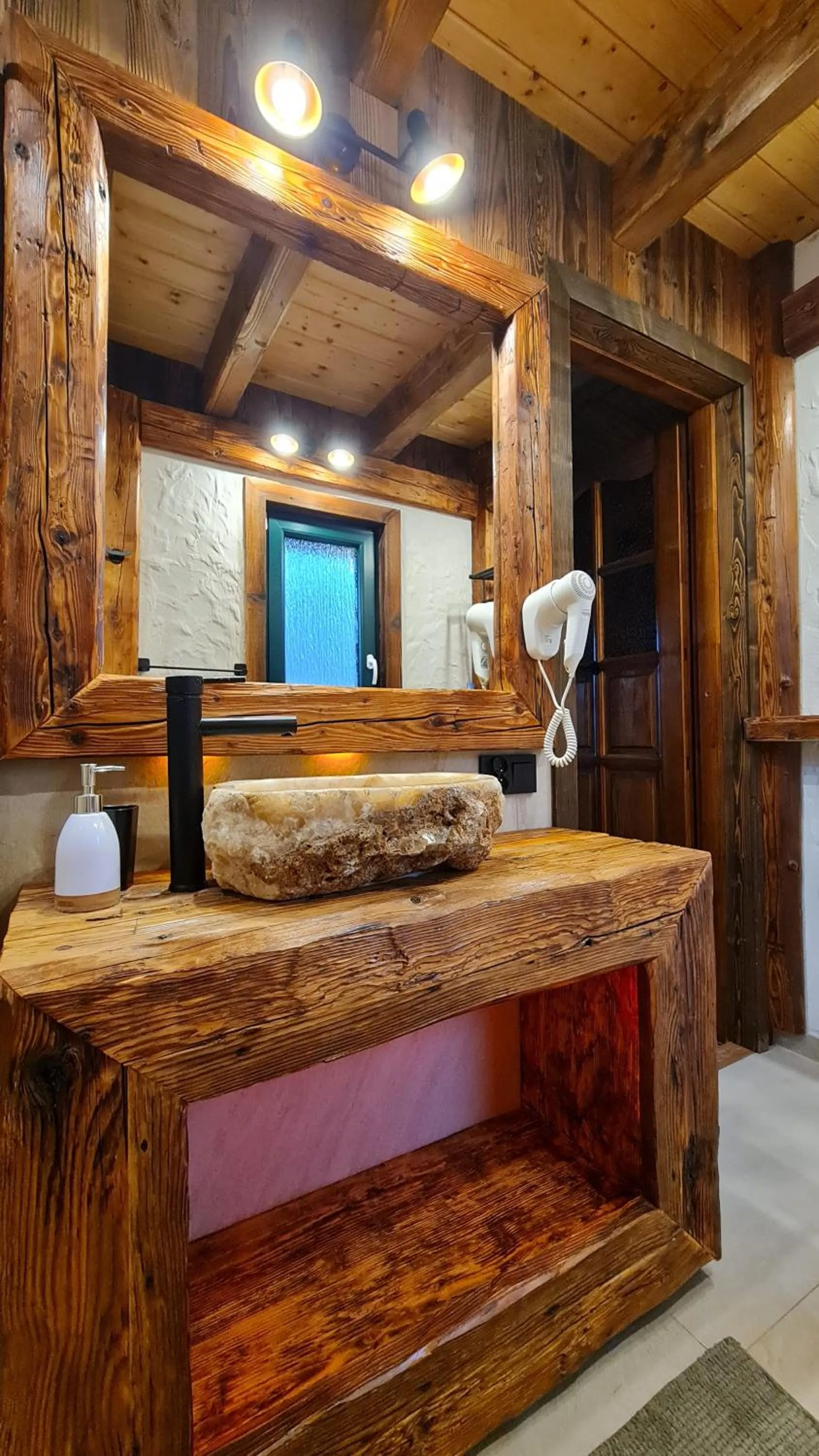 Bathroom in Chata w Rabce - Bajkowa Osada