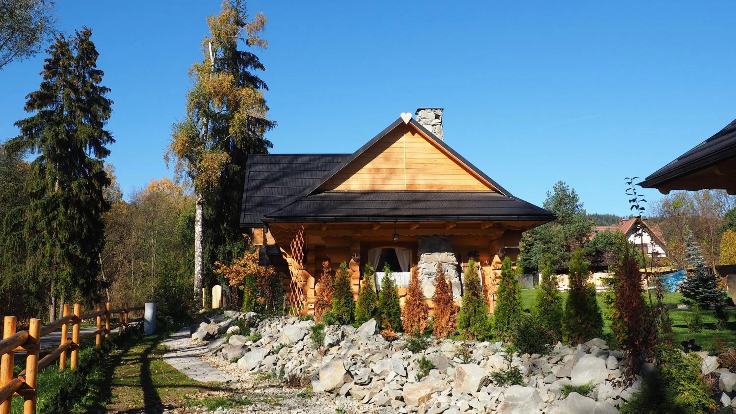 Property building in Chata w Rabce - Bajkowa Osada