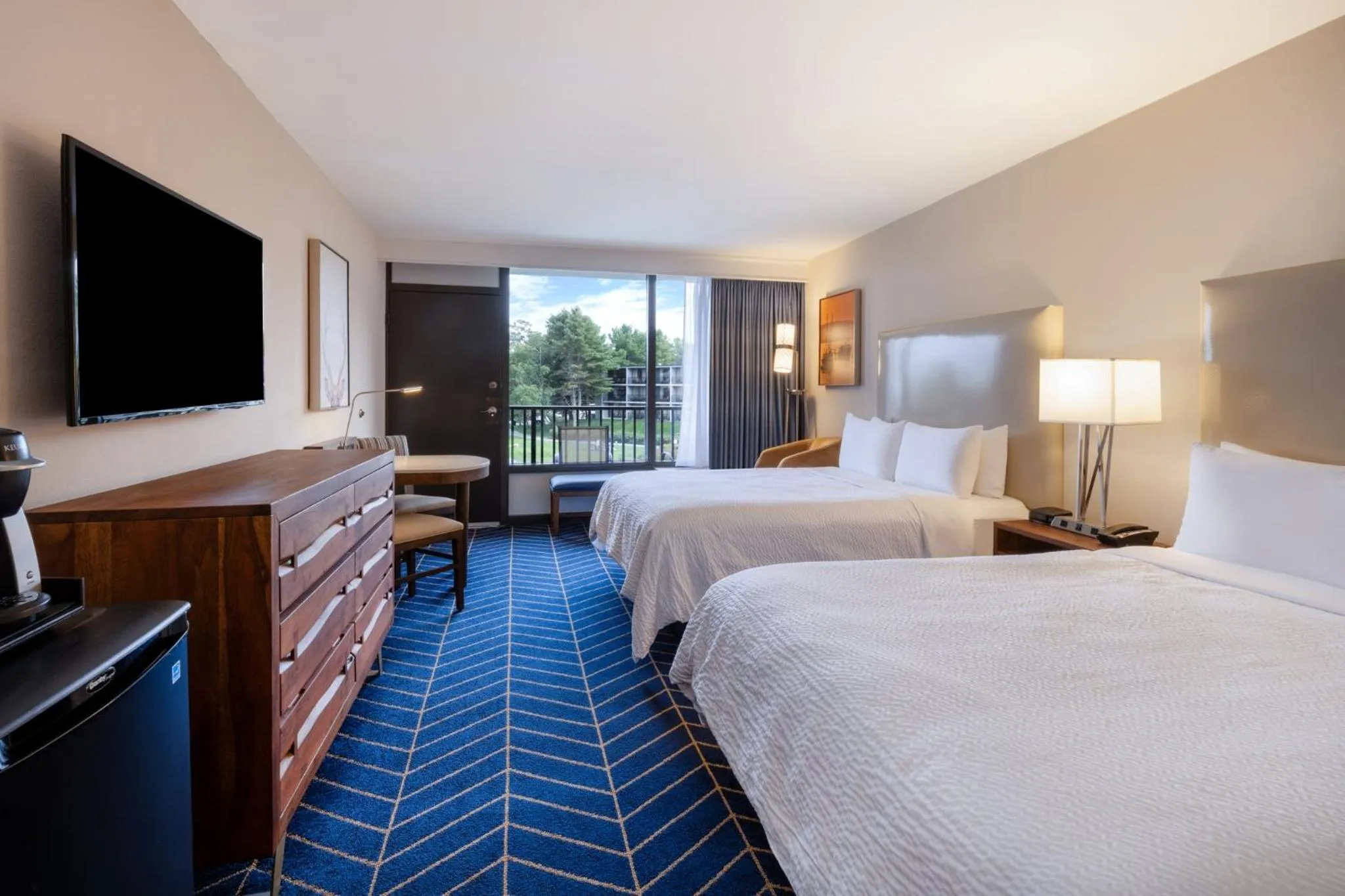 Photo of the whole room, Bed in Holiday Inn Bar Harbor Regency Hotel by IHG