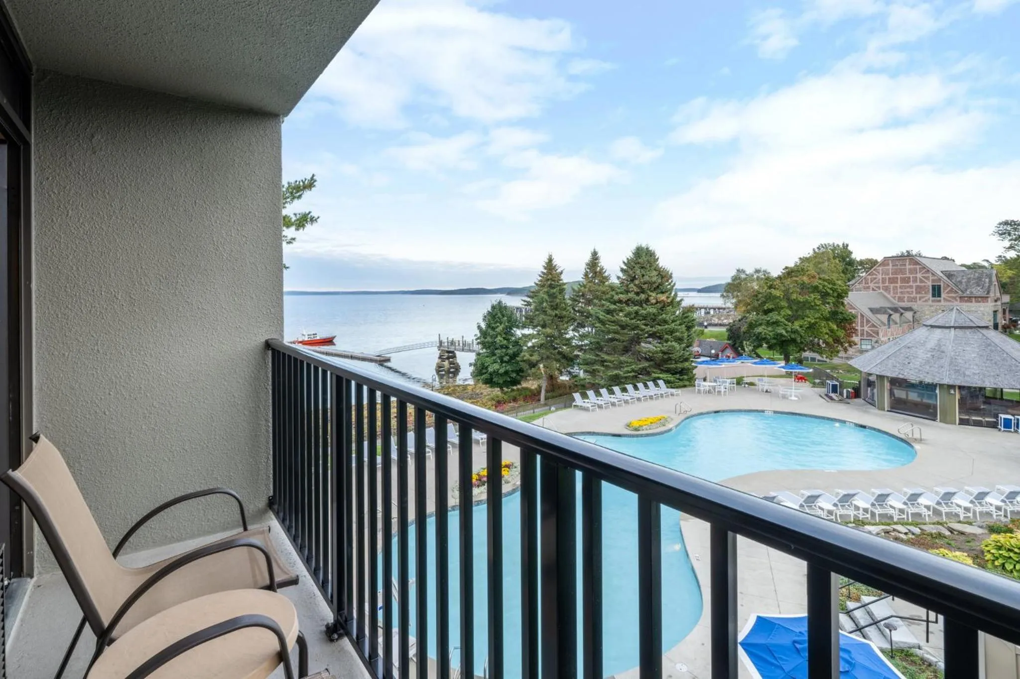 Photo of the whole room in Holiday Inn Bar Harbor Regency Hotel by IHG
