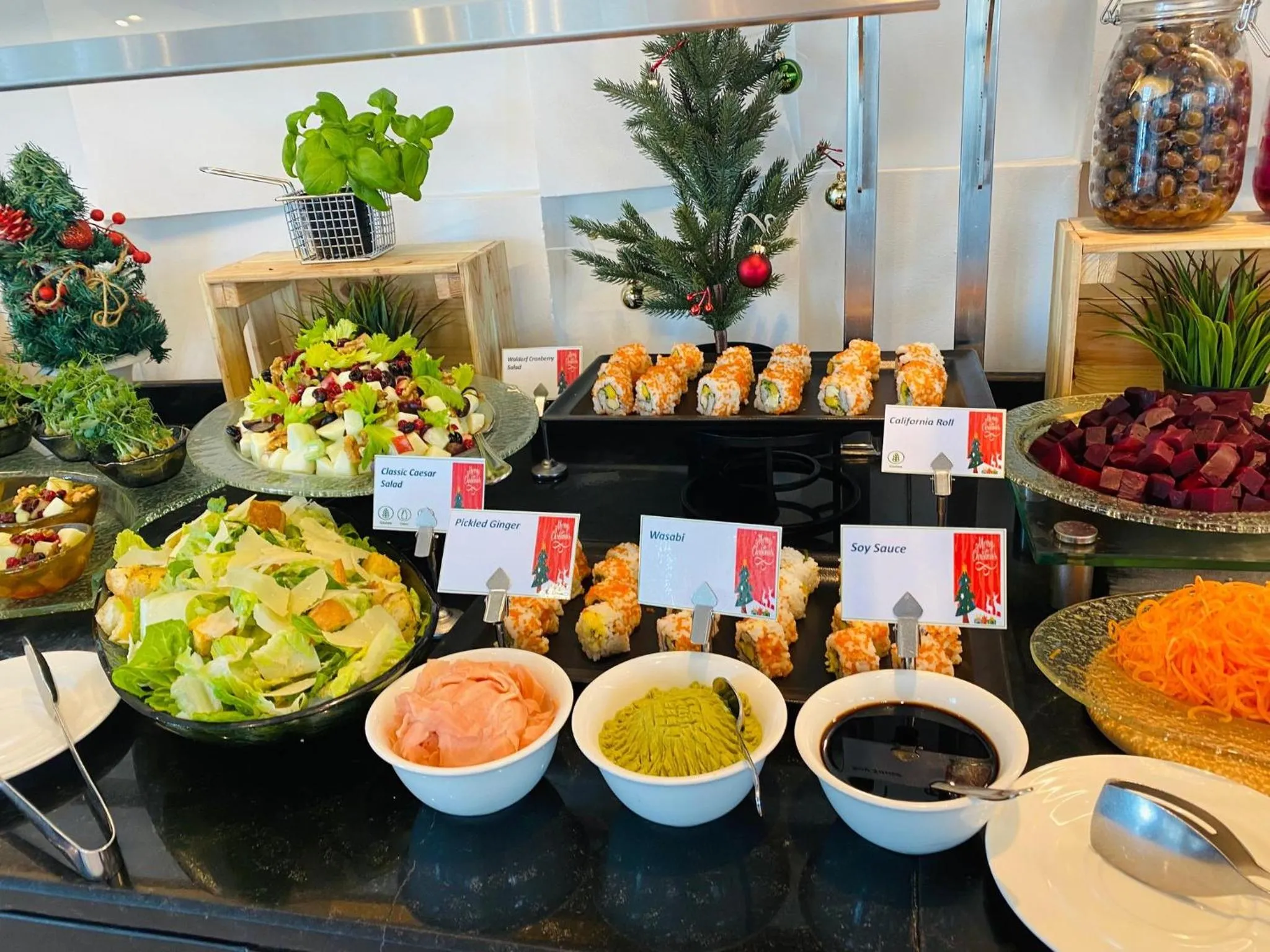 Restaurant/places to eat in Holiday Inn Abu Dhabi by IHG